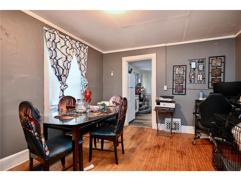159 E King Street Property Photo 7