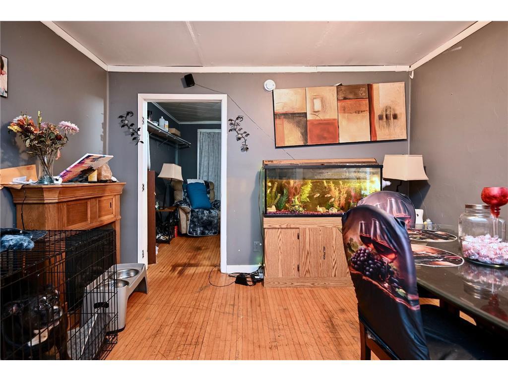 159 E King Street Property Photo 8