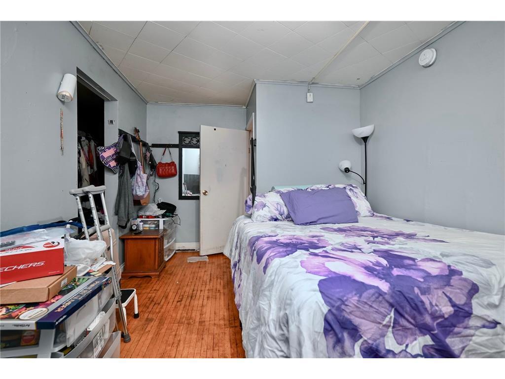 159 E King Street Property Photo 12