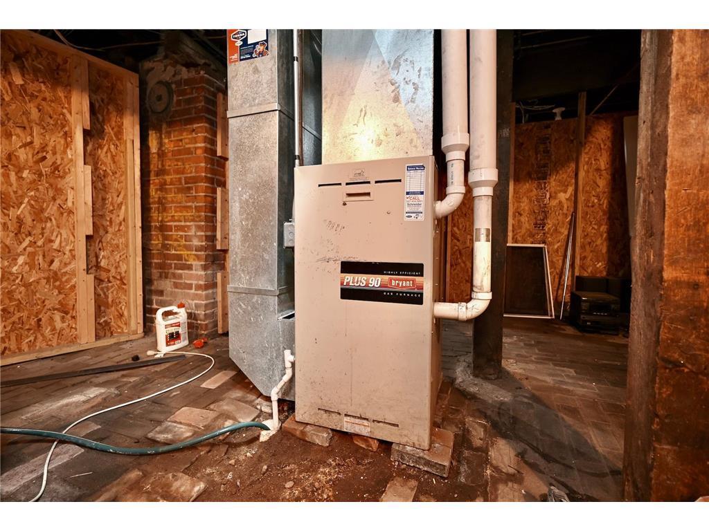 159 E King Street Property Photo 25