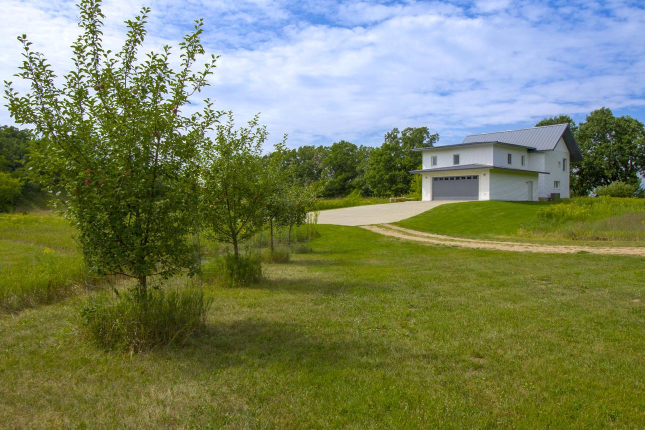 434 210th Avenue Property Photo 43