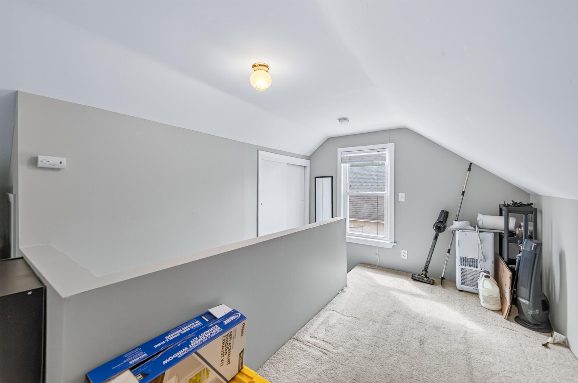 4806 Fremont Avenue N Property Photo 12