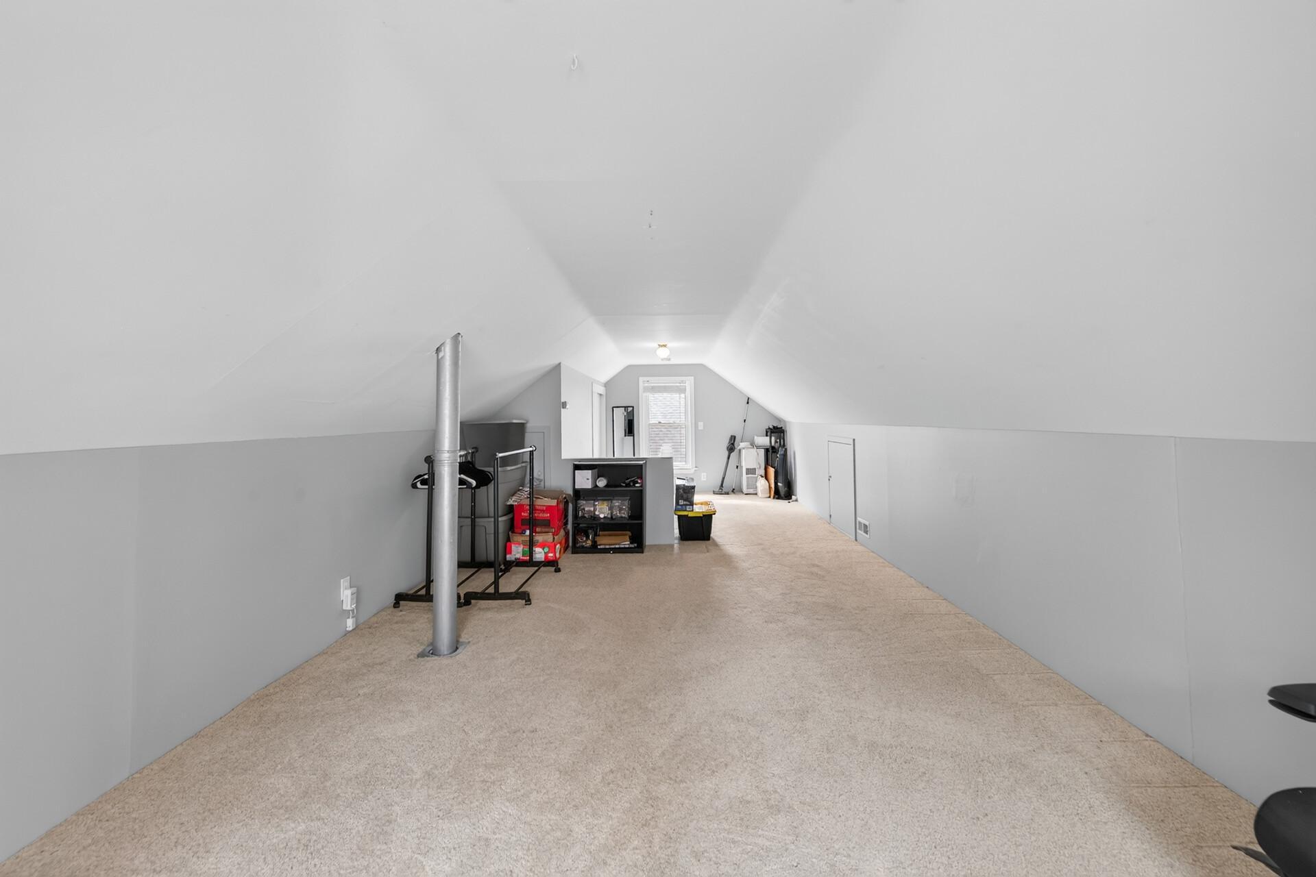 4806 Fremont Avenue N Property Photo 14