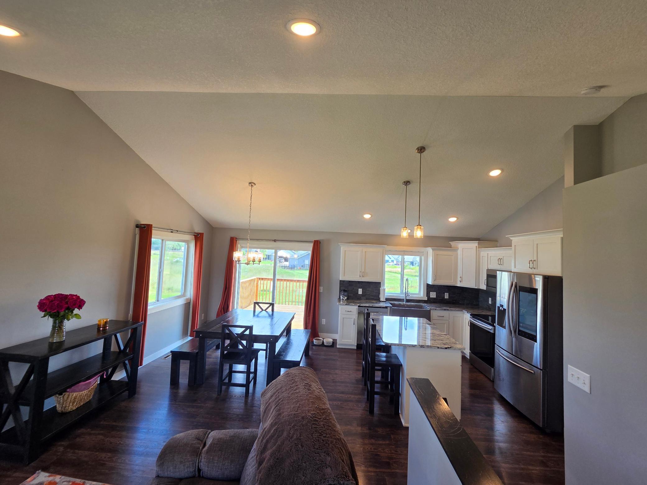 1009 26th Street Loop Property Photo 12