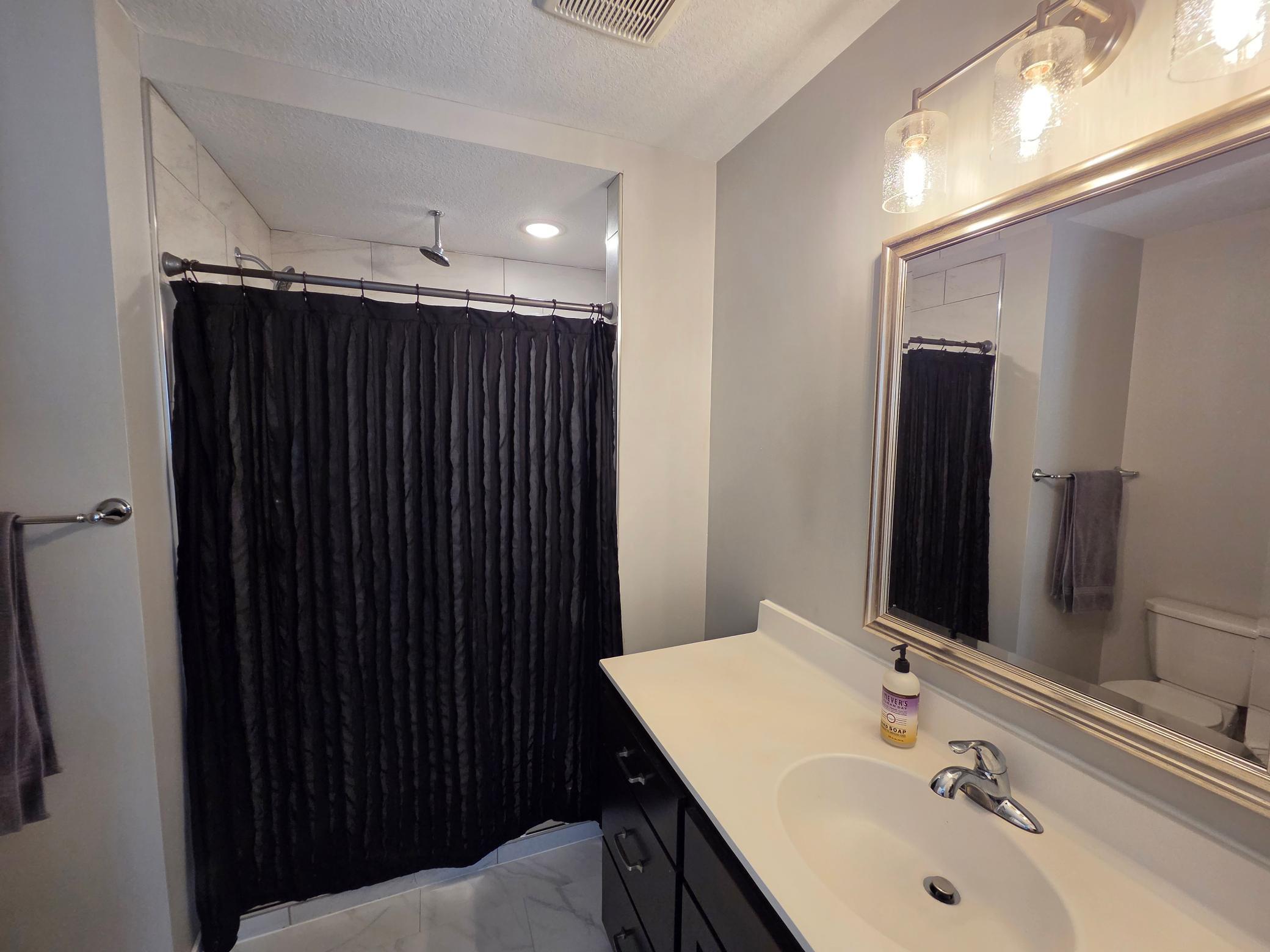 1009 26th Street Loop Property Photo 20