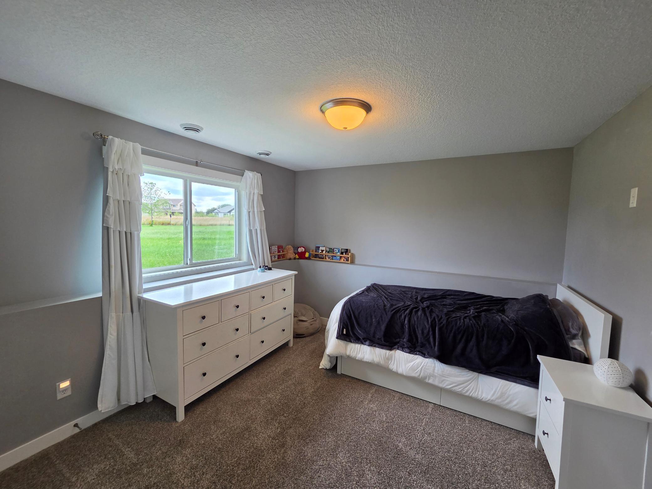 1009 26th Street Loop Property Photo 25