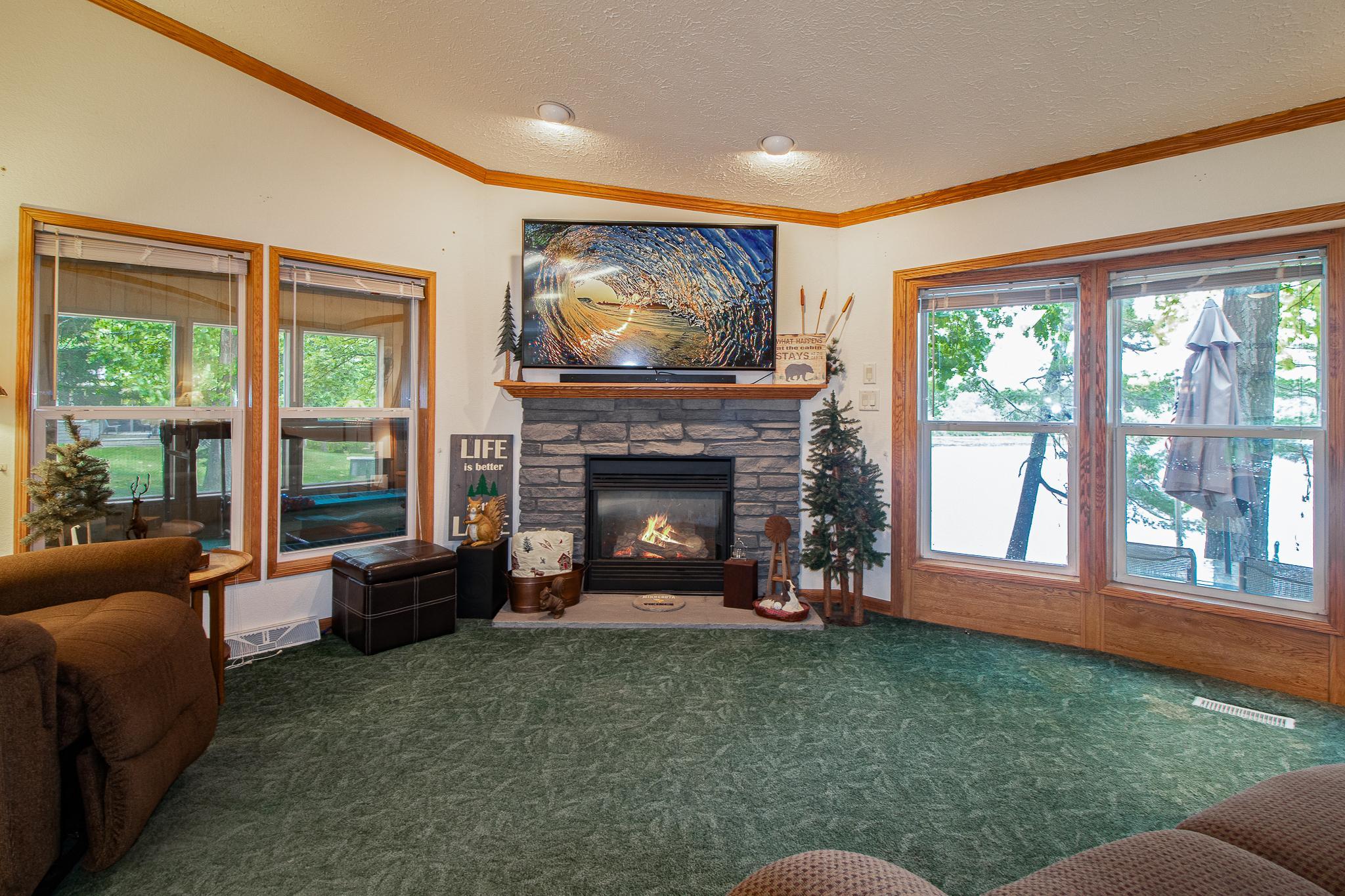 22390 S Shore Drive Property Photo 5