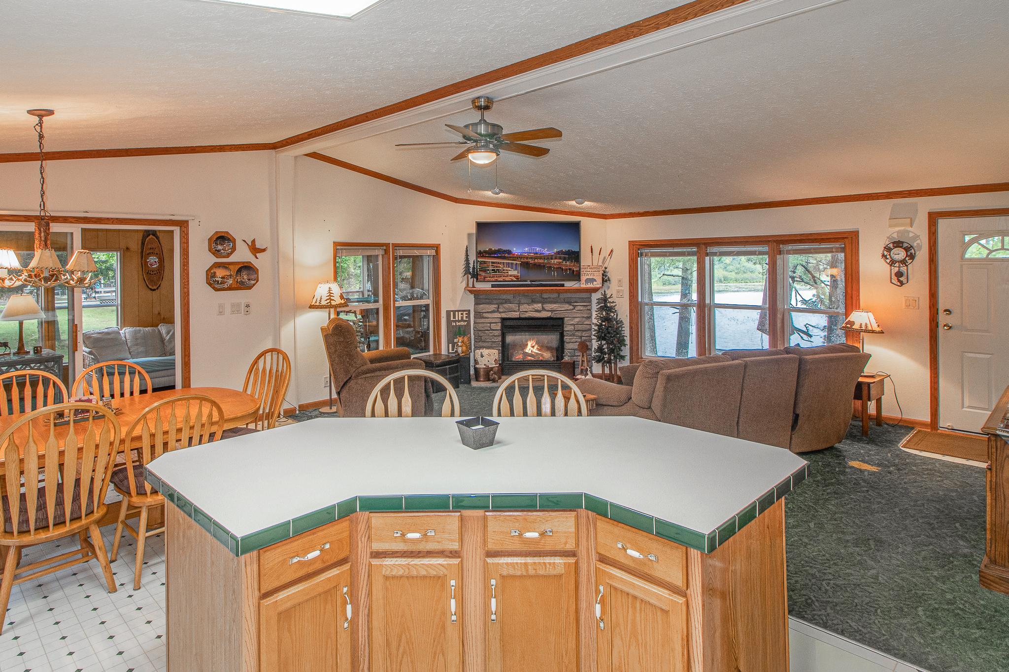 22390 S Shore Drive Property Photo 7
