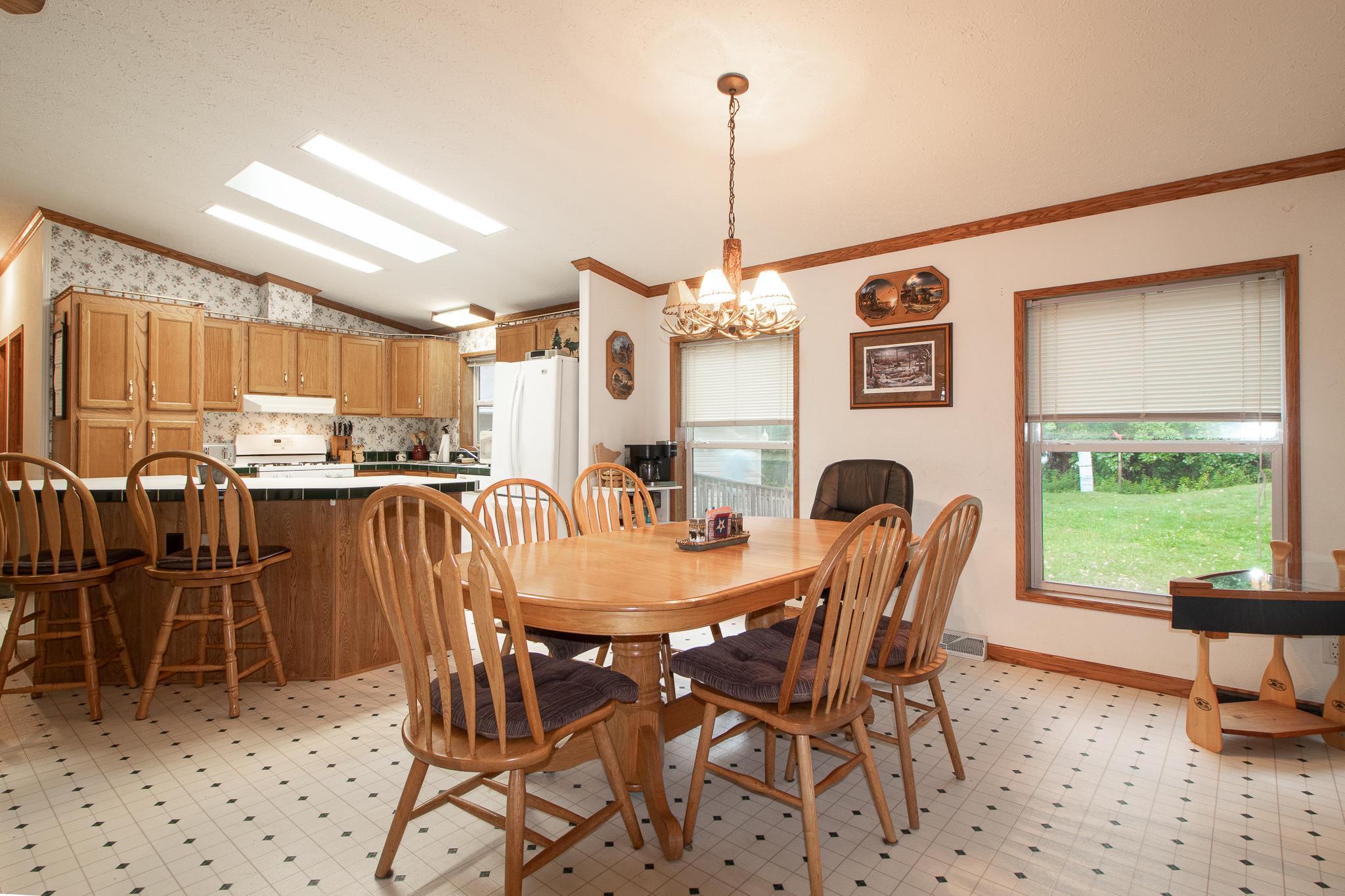 22390 S Shore Drive Property Photo 11