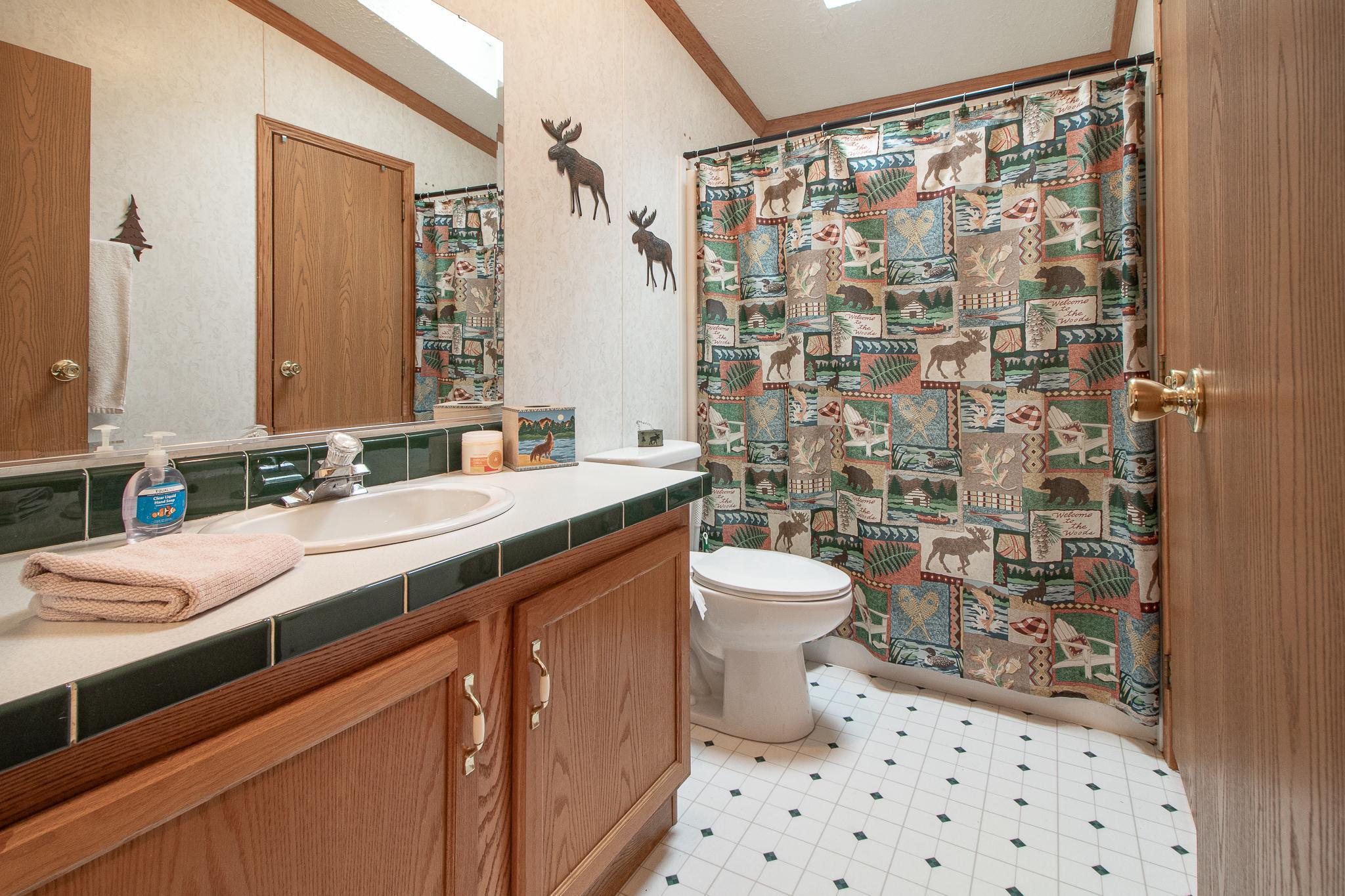 22390 S Shore Drive Property Photo 22