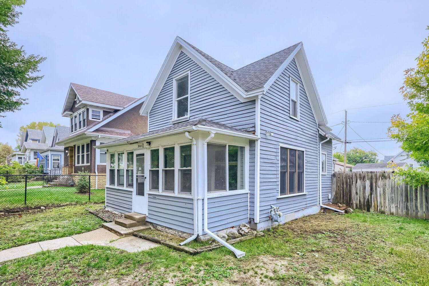 3102 Morgan Avenue N Property Photo 1