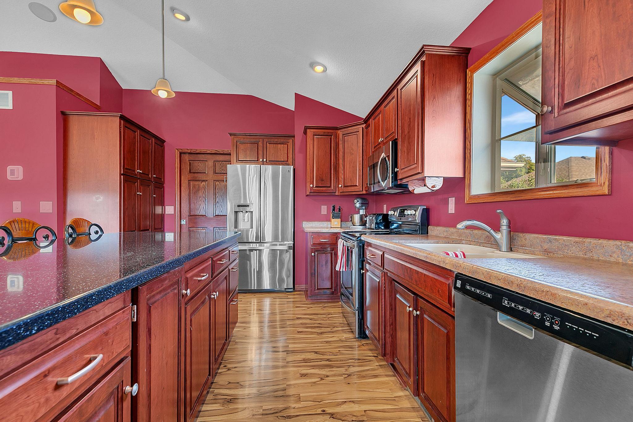 2010 Balsam Lane Property Photo 9