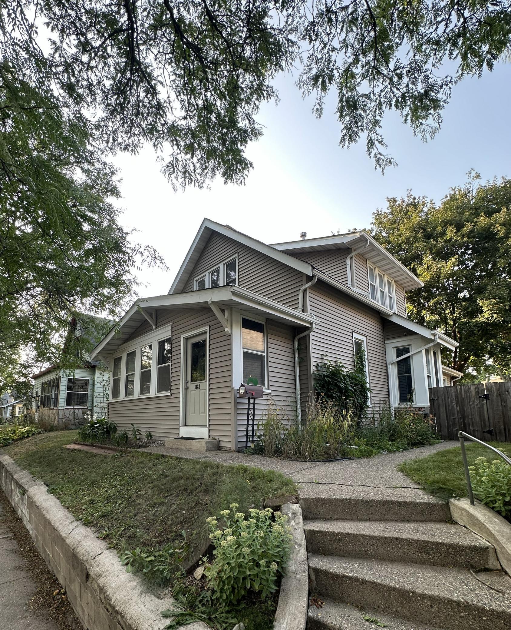 823 Juno Avenue Property Photo 1