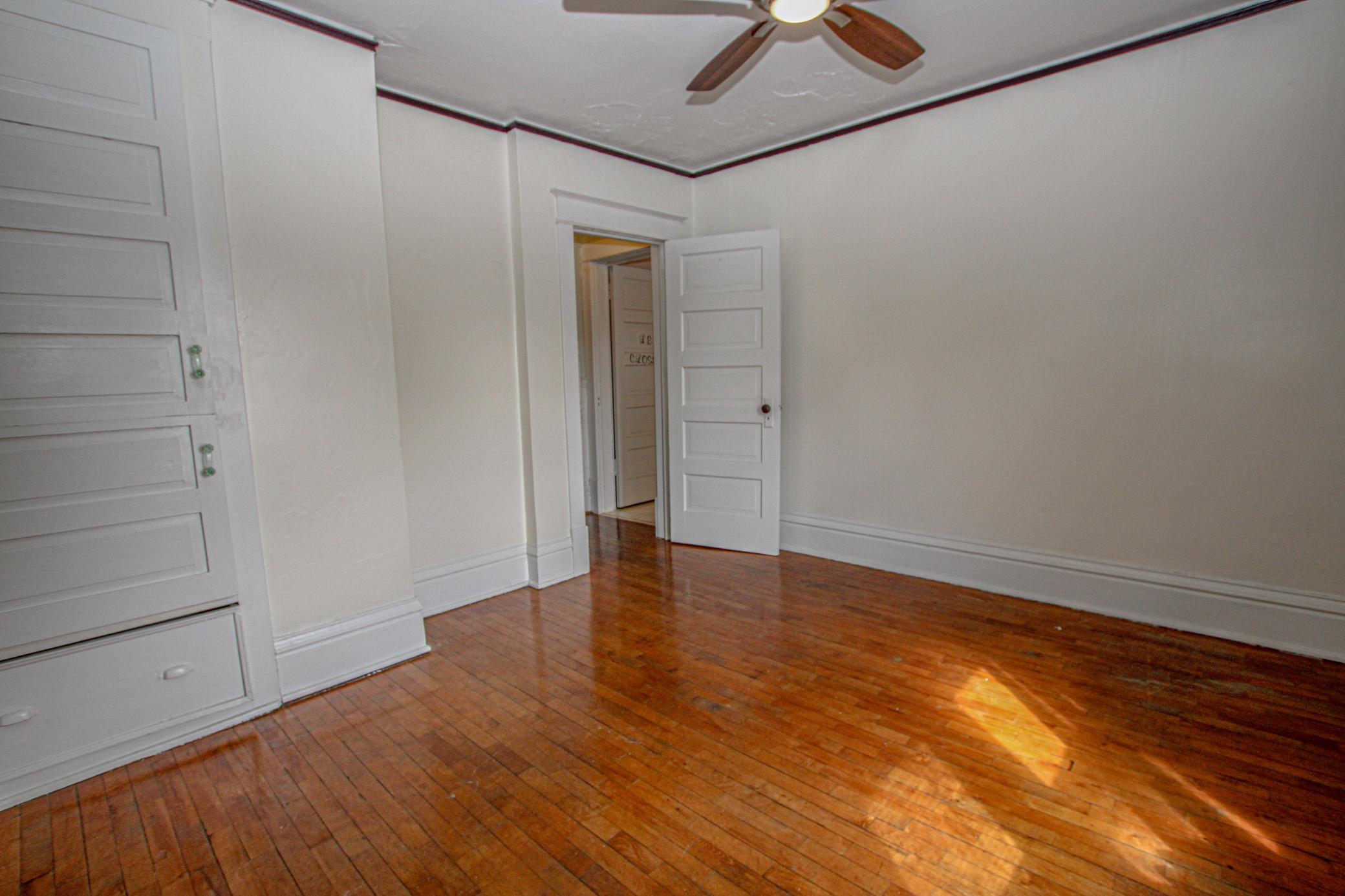 709 Pine Street S Property Photo 47