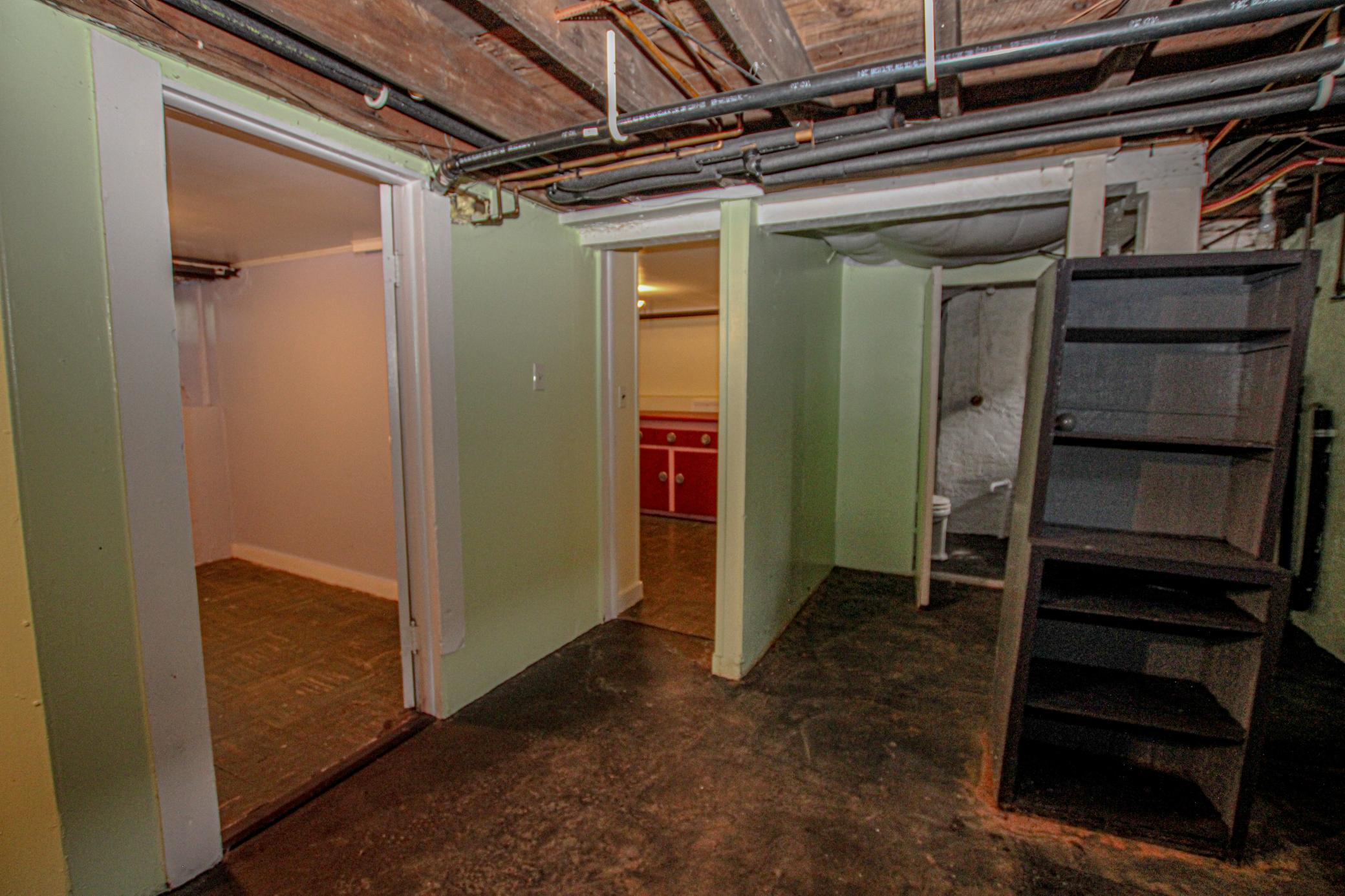 709 Pine Street S Property Photo 53