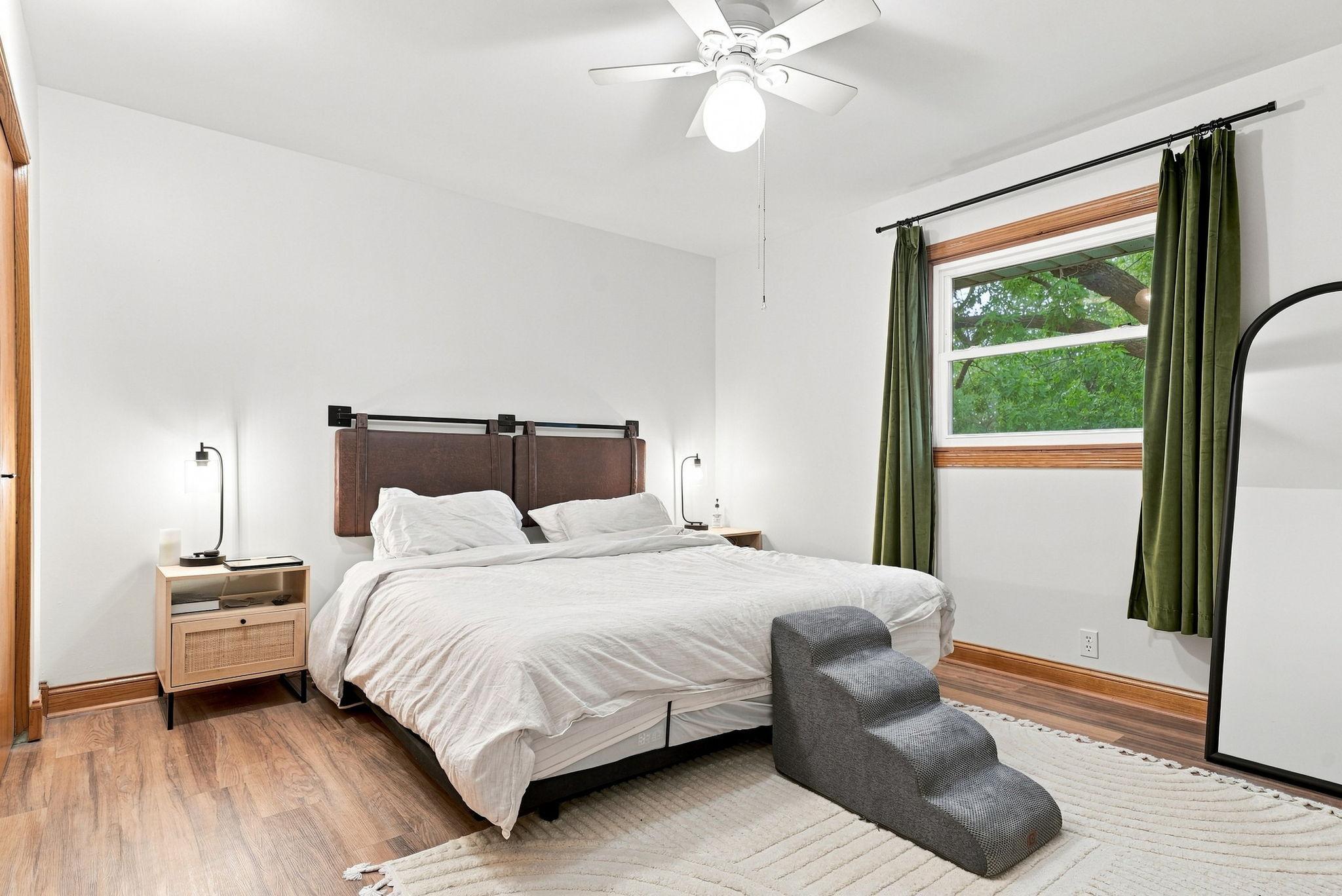 5330 Perry Avenue N Property Photo 22