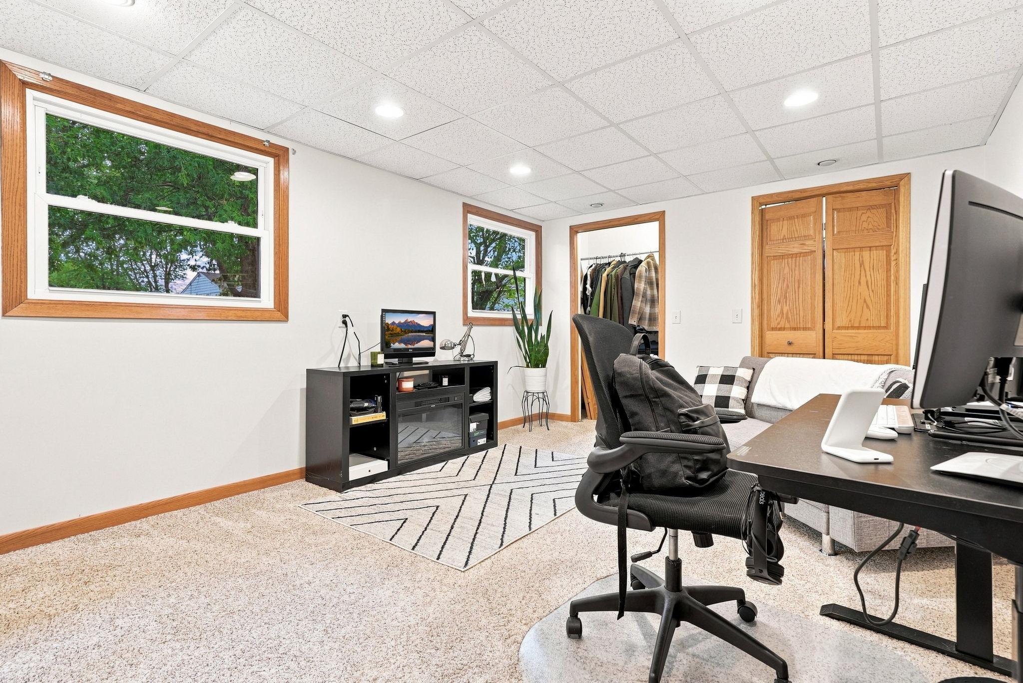 5330 Perry Avenue N Property Photo 35