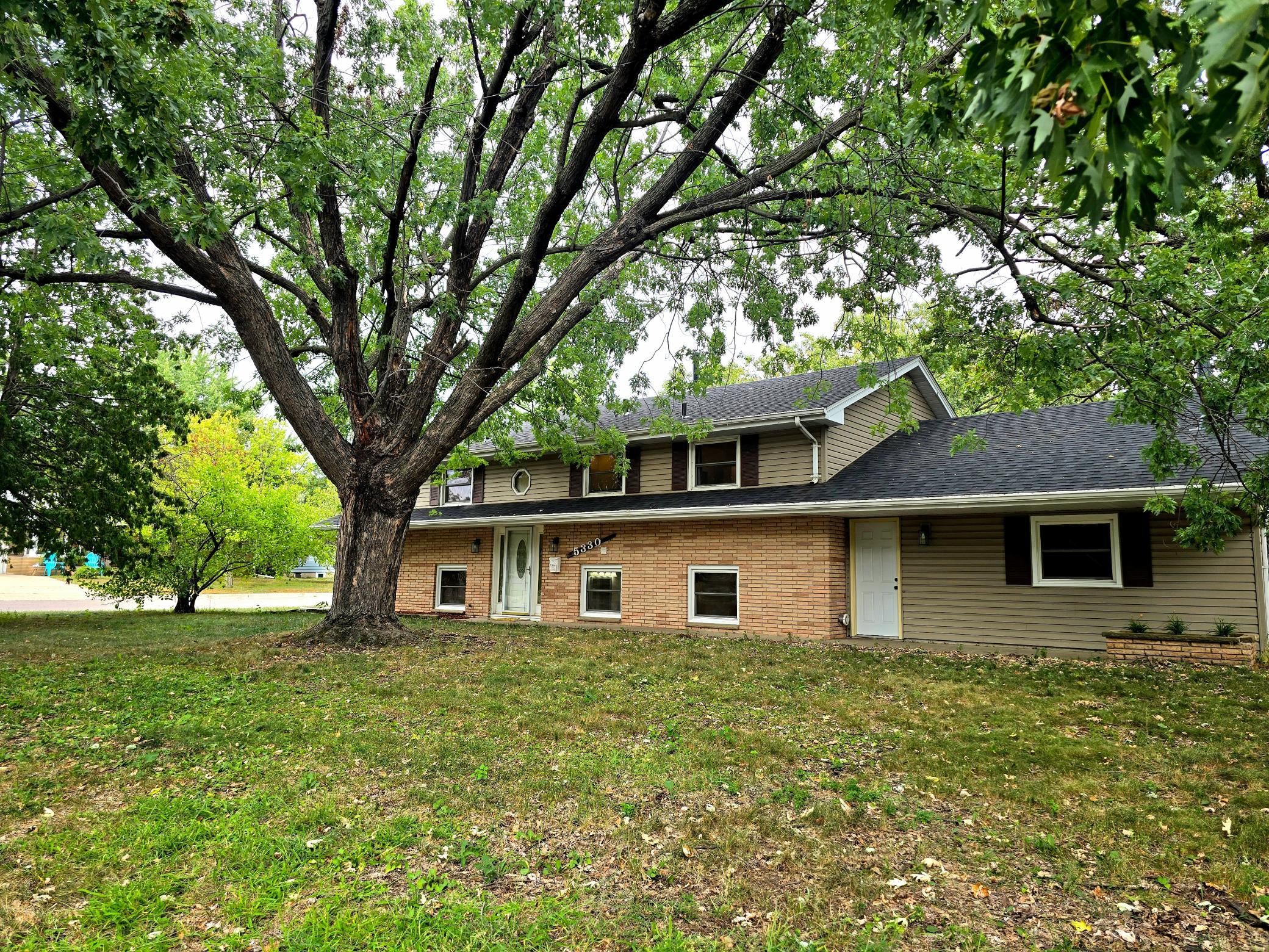5330 Perry Avenue N Property Photo 52