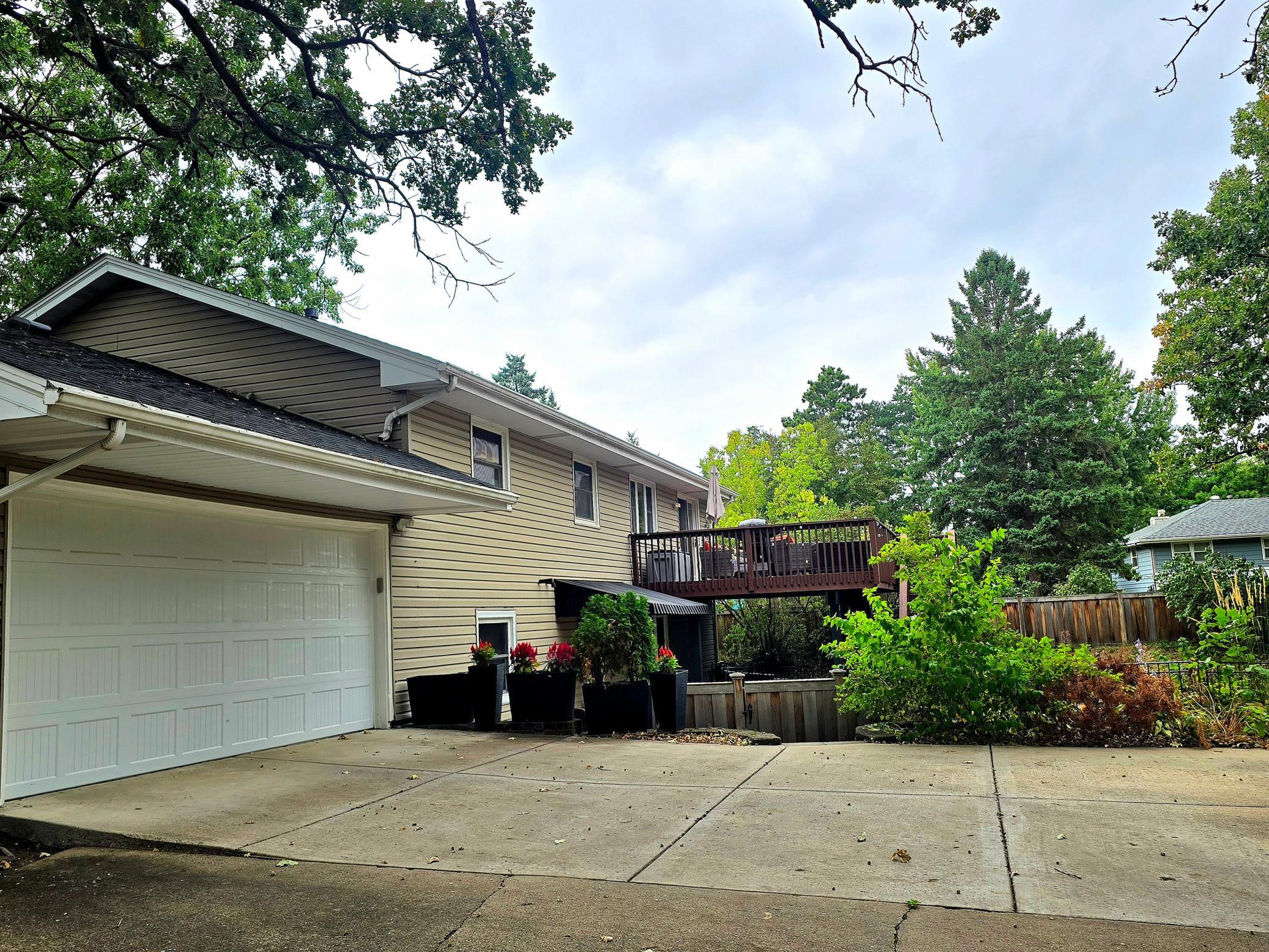 5330 Perry Avenue N Property Photo 54