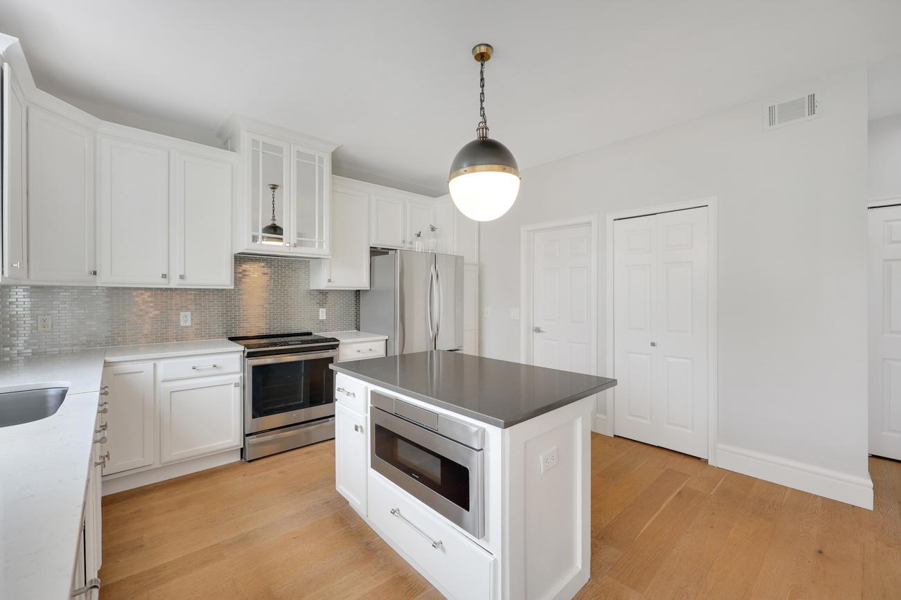 6997 Edington Circle Property Photo 12