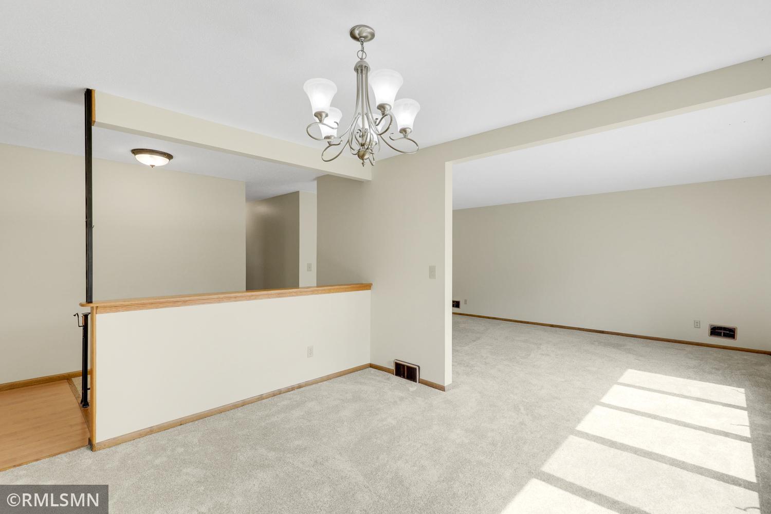 5001 W 98th Street Property Photo 3