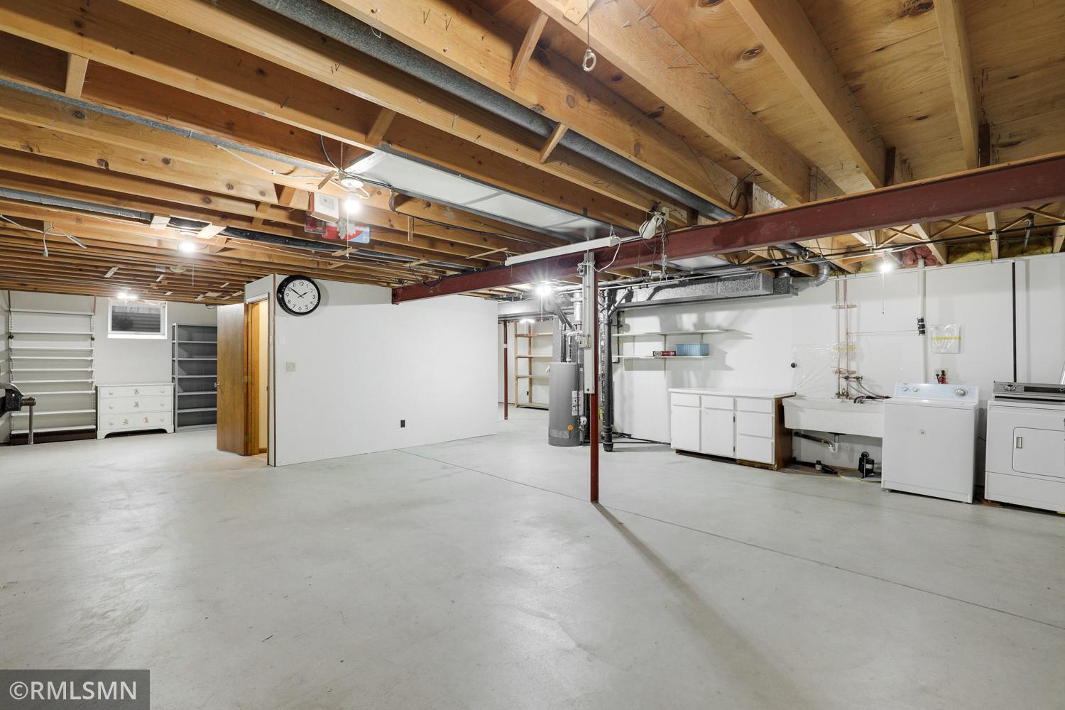 5001 W 98th Street Property Photo 16