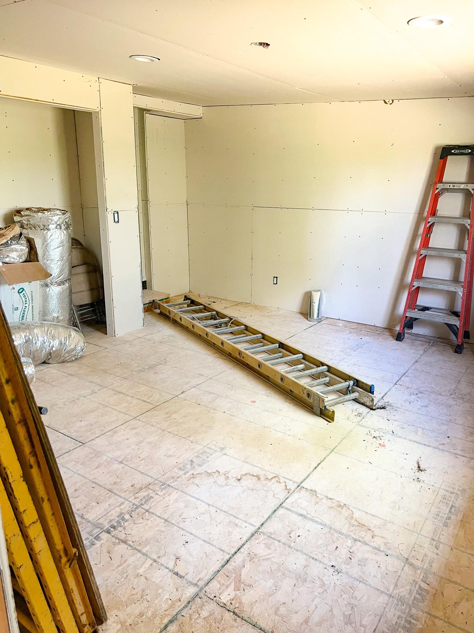 423 3rd Avenue Property Photo 13