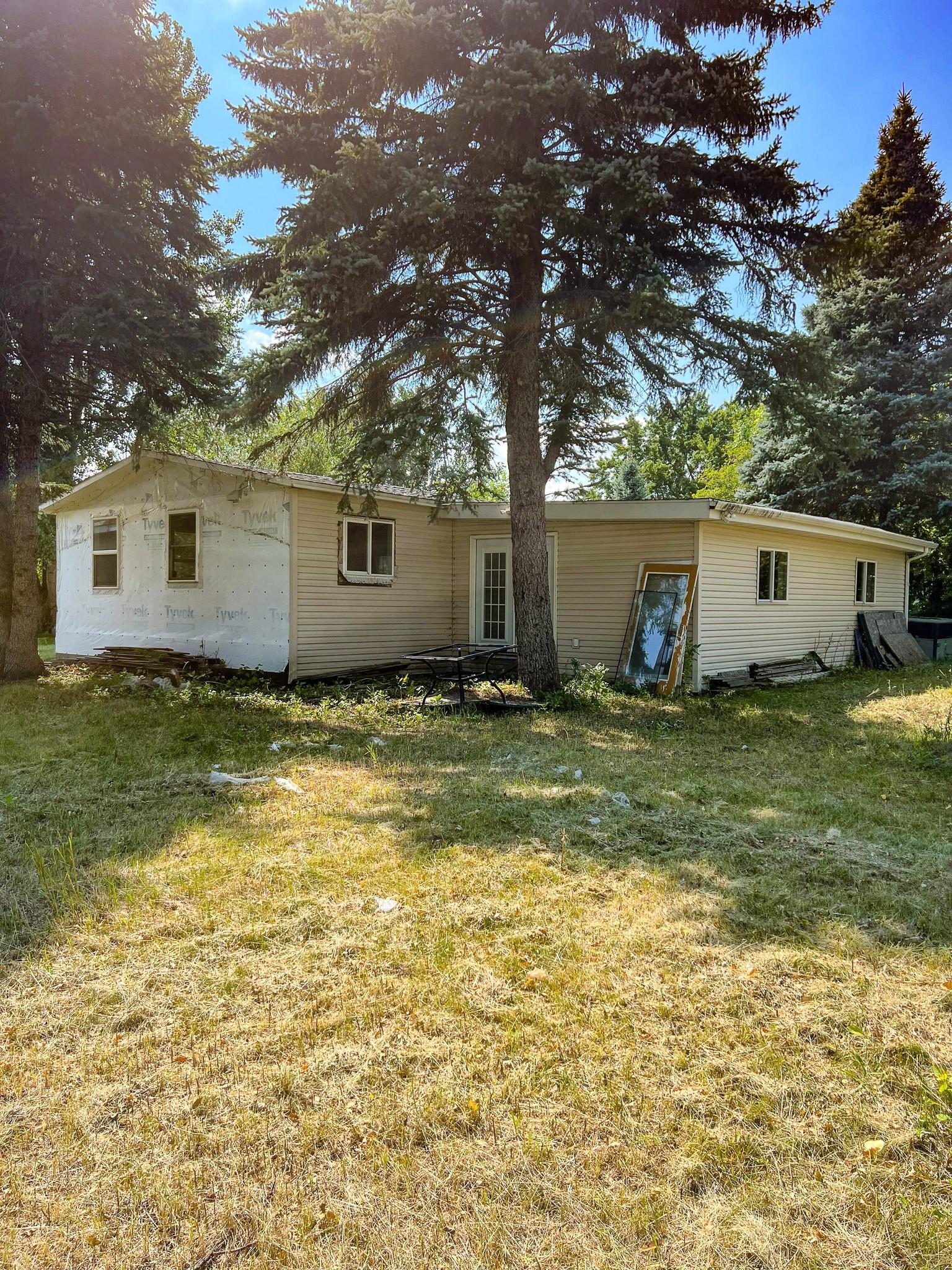 423 3rd Avenue Property Photo 28