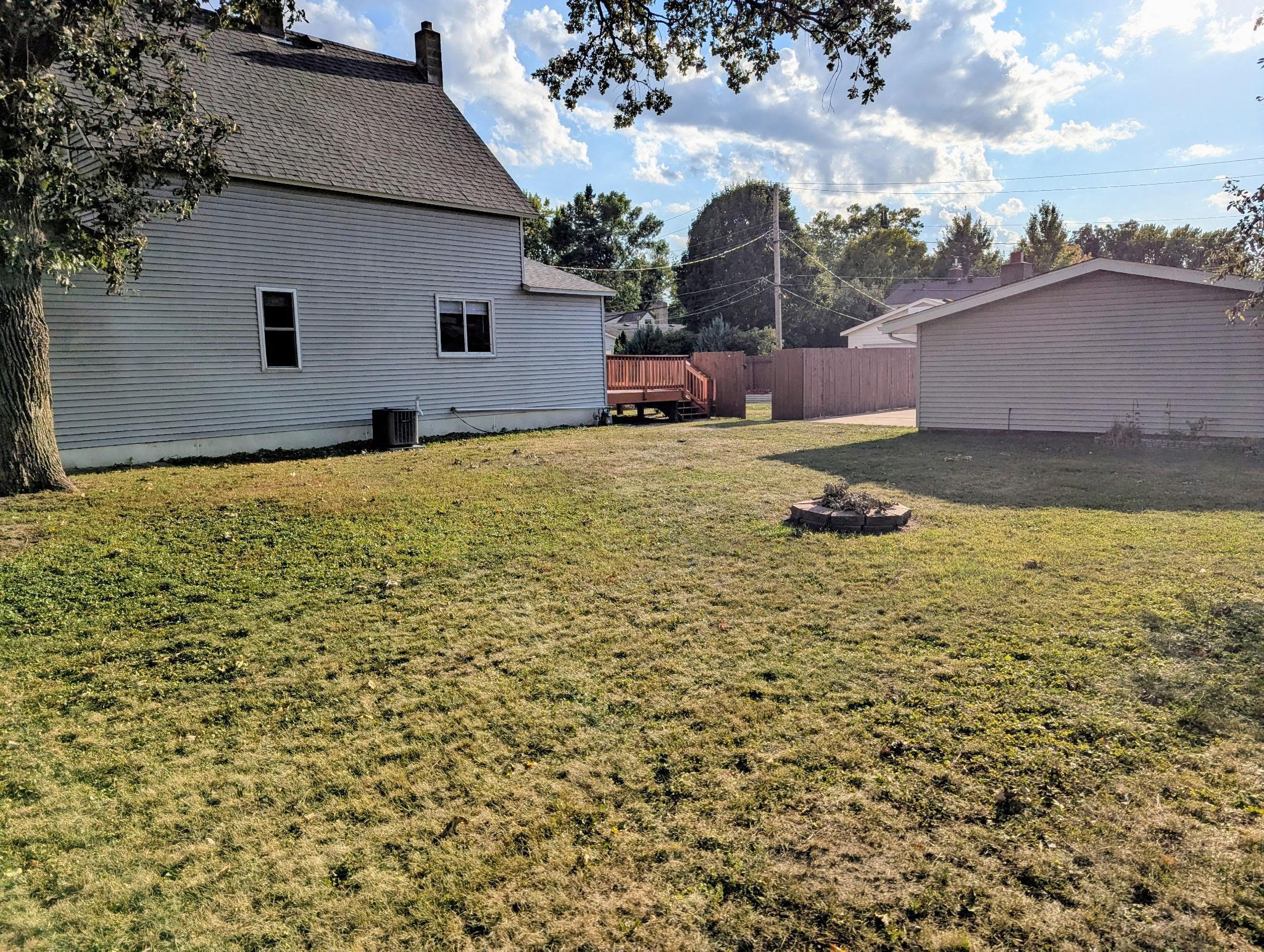 319 Watkins Street Property Photo 3
