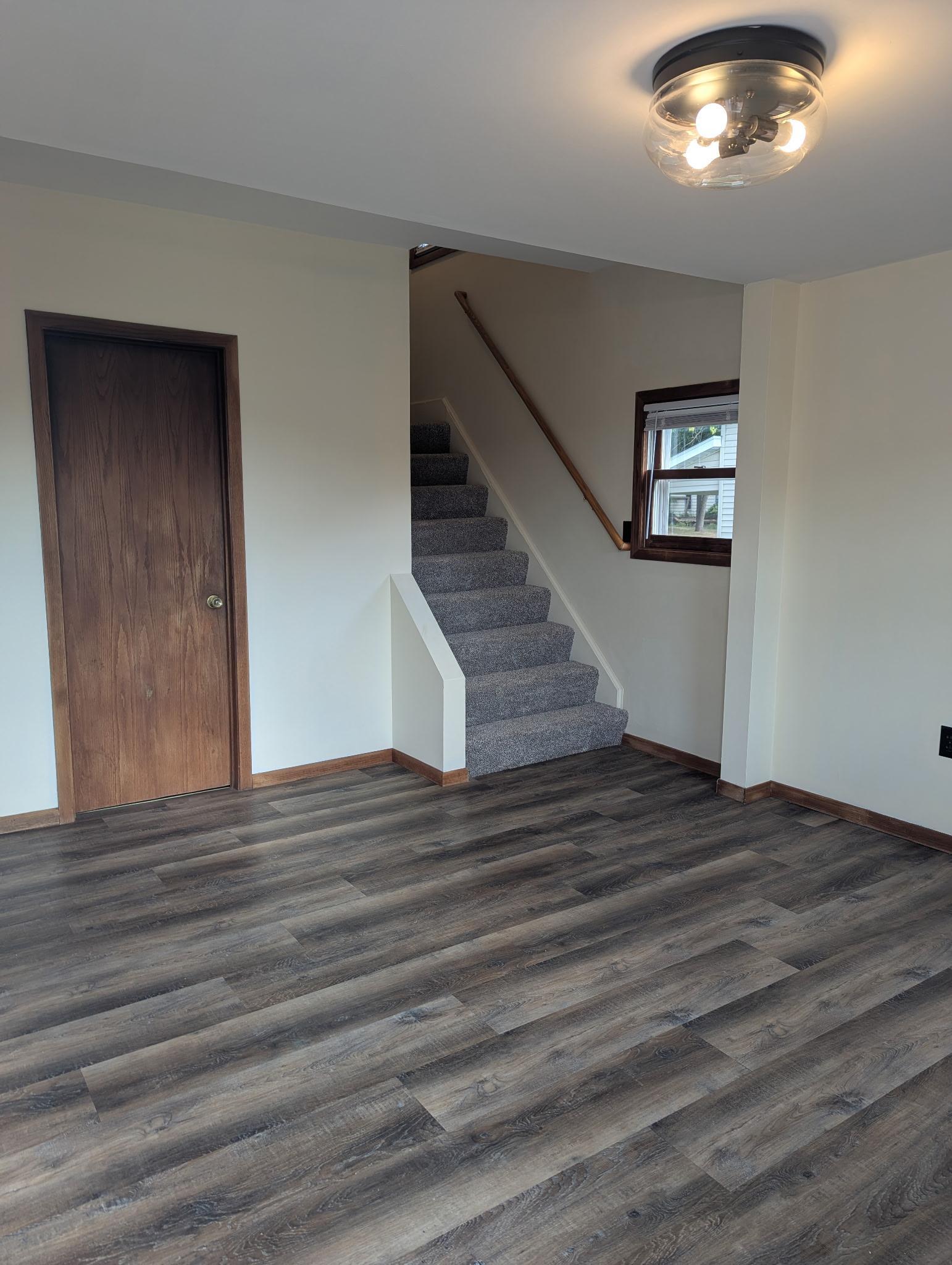 319 Watkins Street Property Photo 9