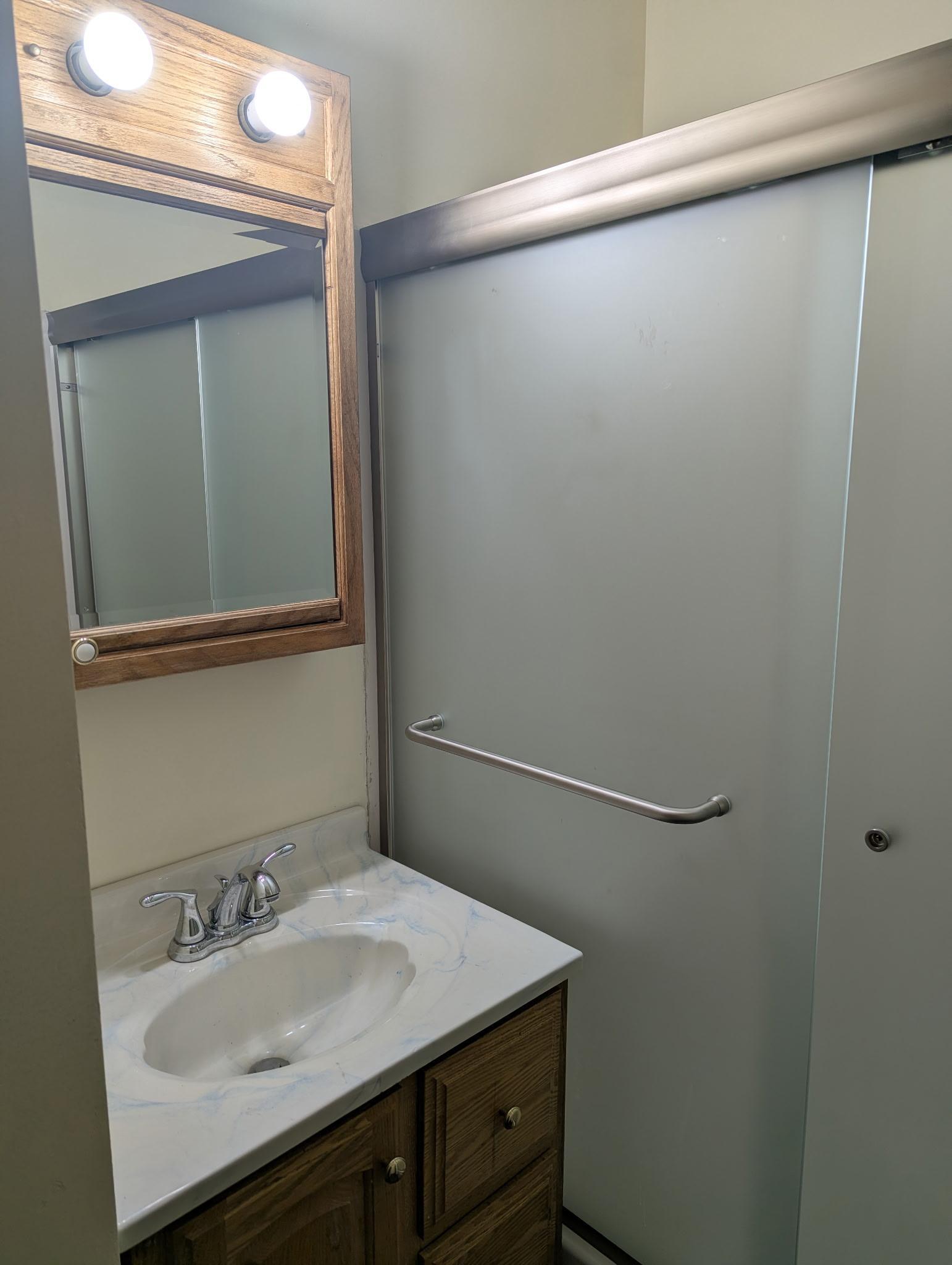 319 Watkins Street Property Photo 10