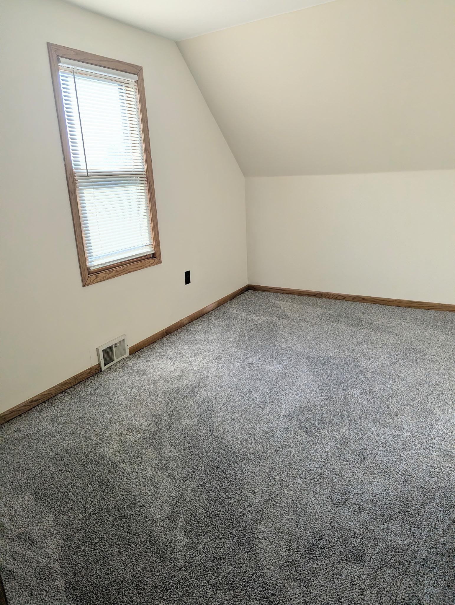 319 Watkins Street Property Photo 27