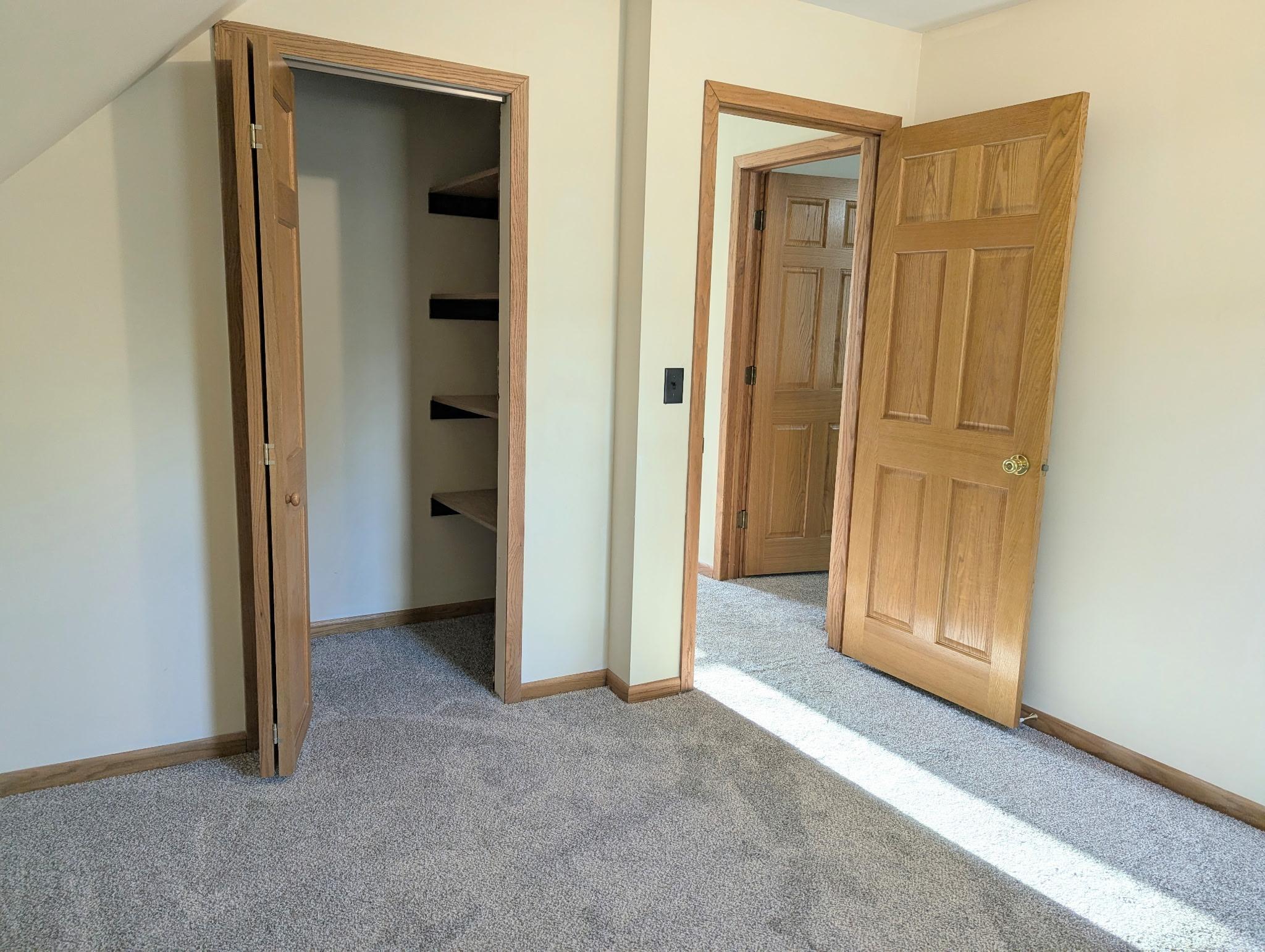 319 Watkins Street Property Photo 28