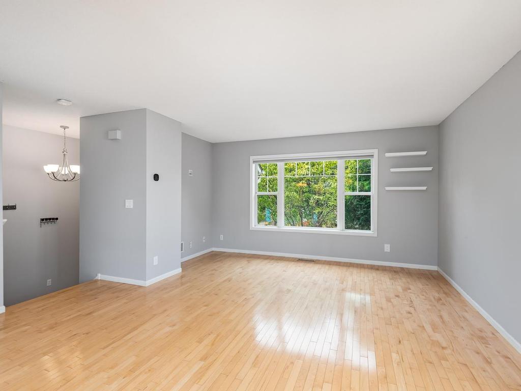 1811 3rd Street Ne Property Photo 4