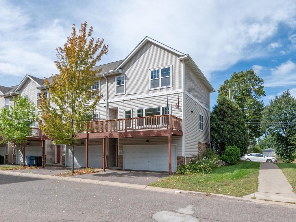 1811 3rd Street Ne Property Photo 37
