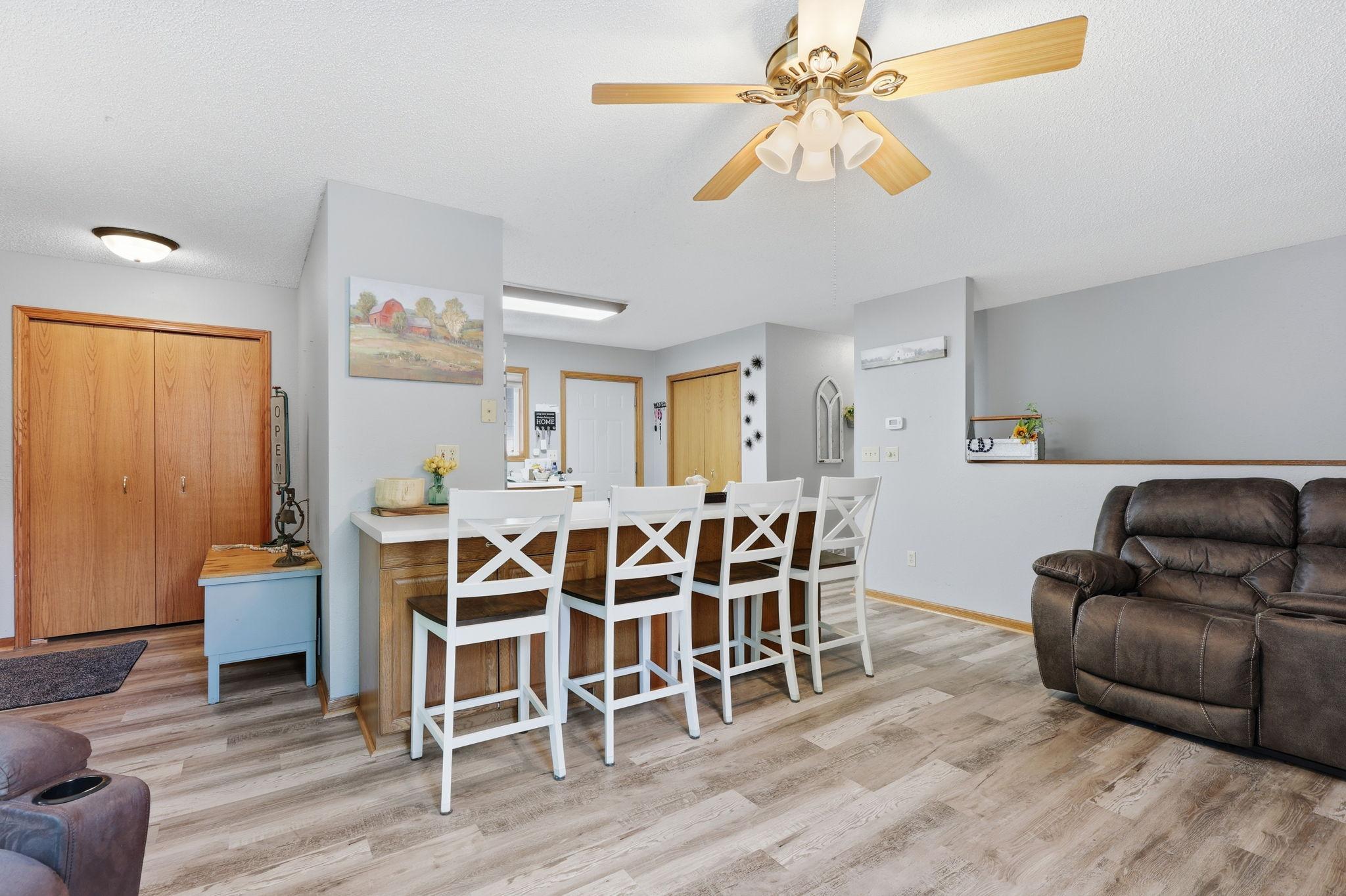 141 36th Avenue N Property Photo 3