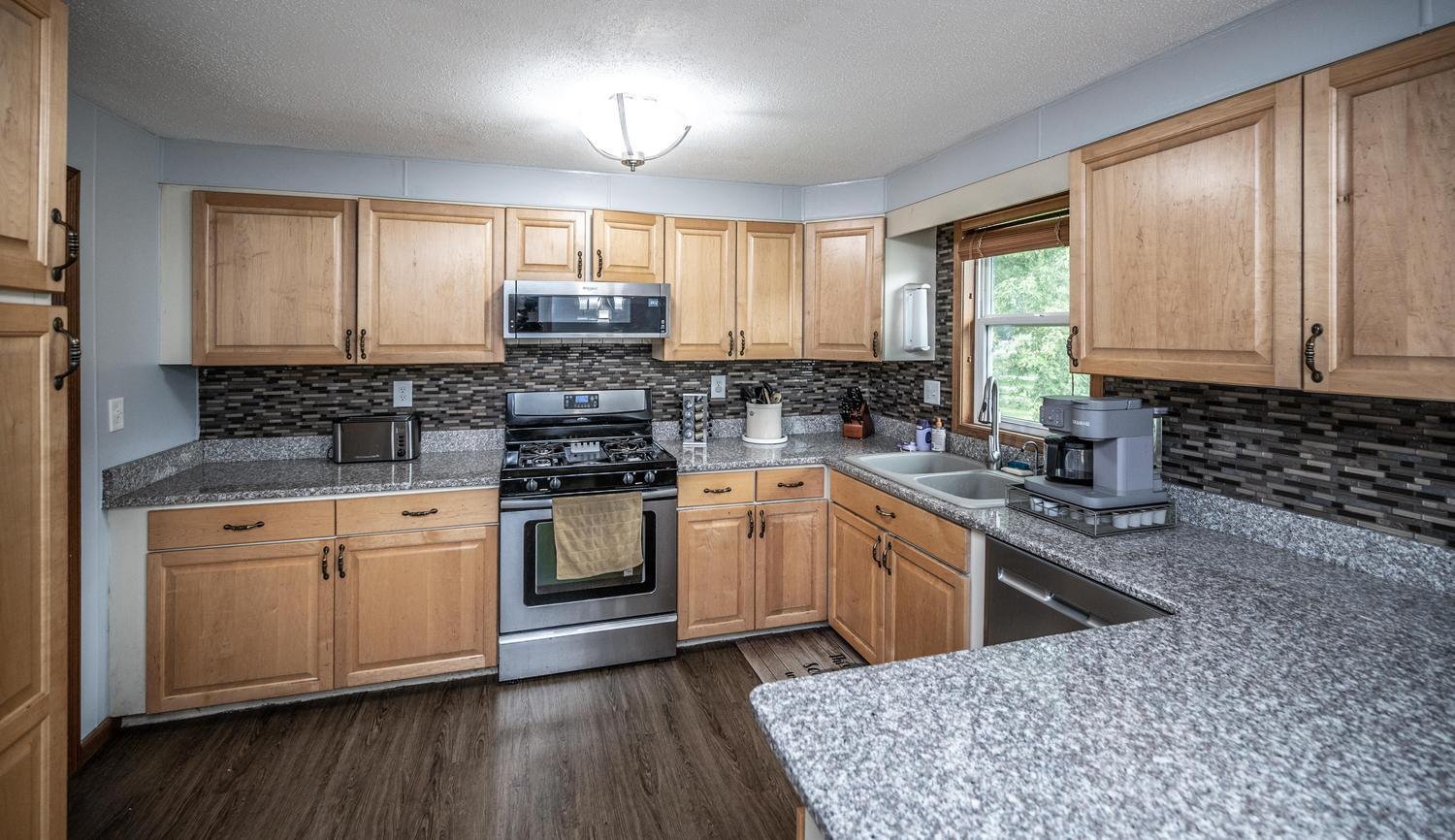 18166 Faribault Boulevard Property Photo 8