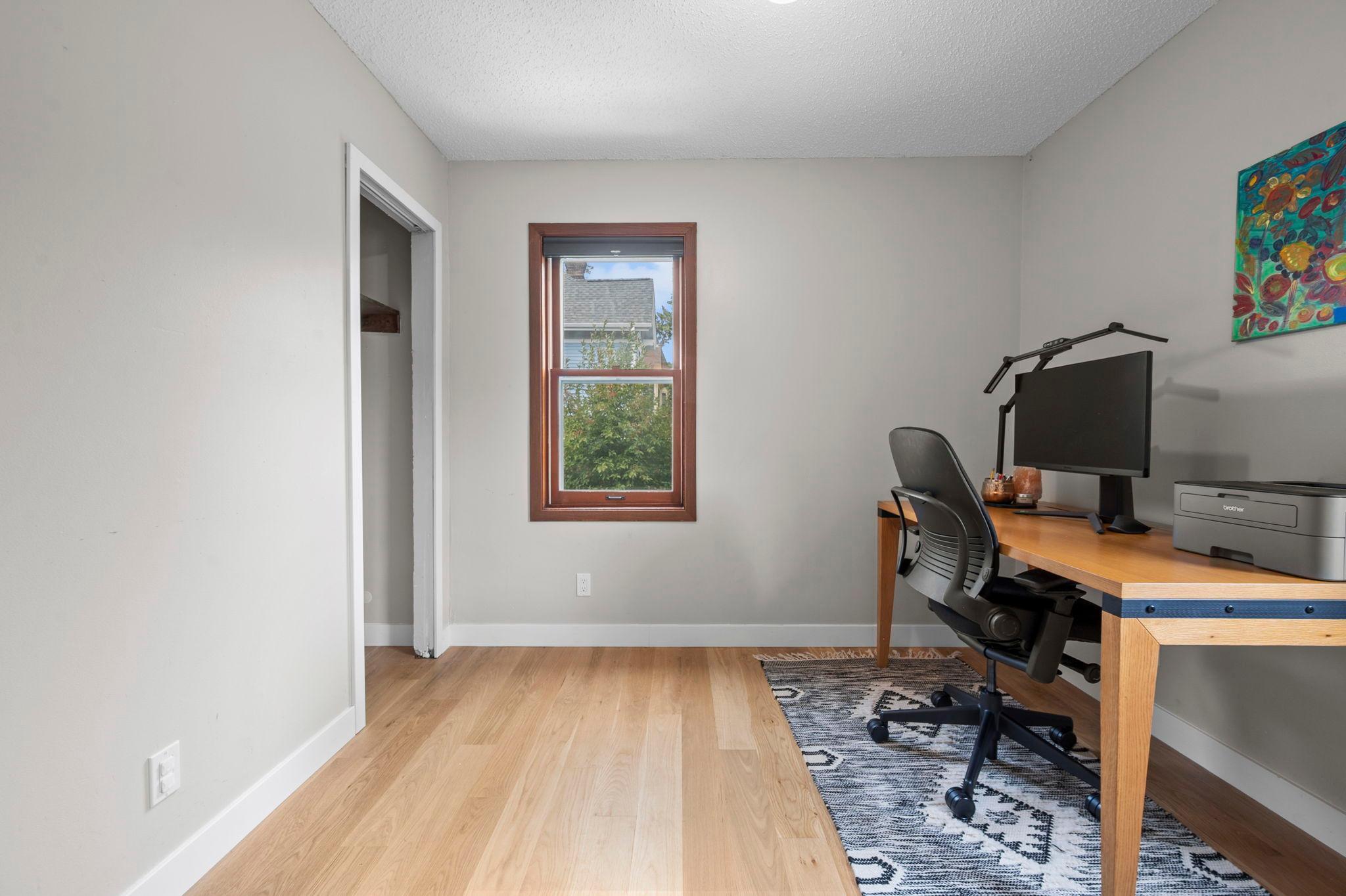 235 Kent Street Property Photo 25