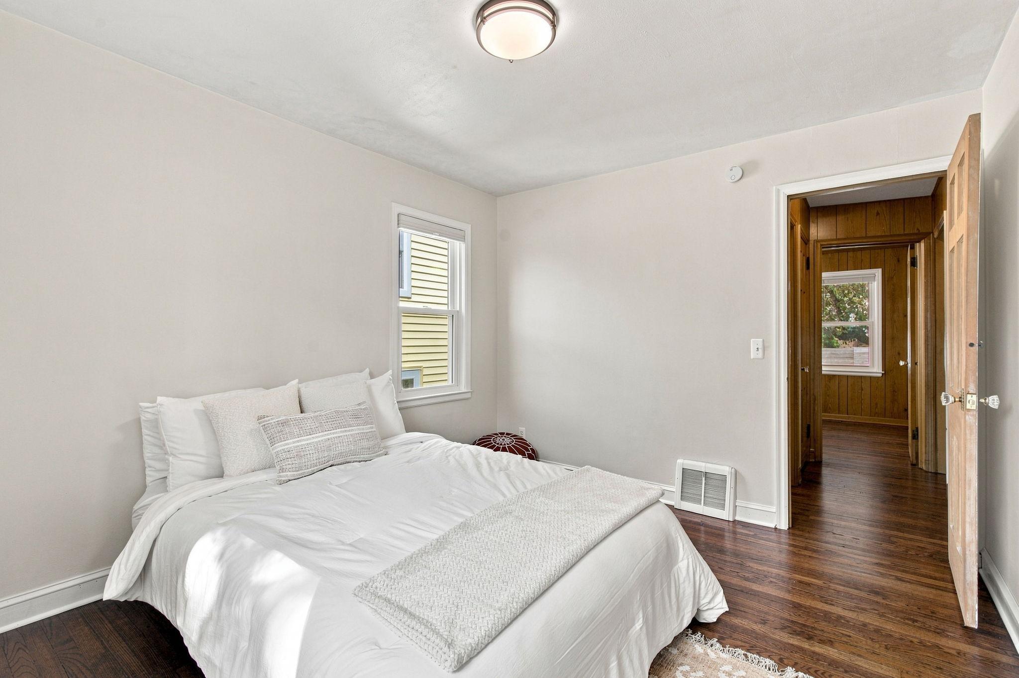 3251 Taylor Street Ne Property Photo 13