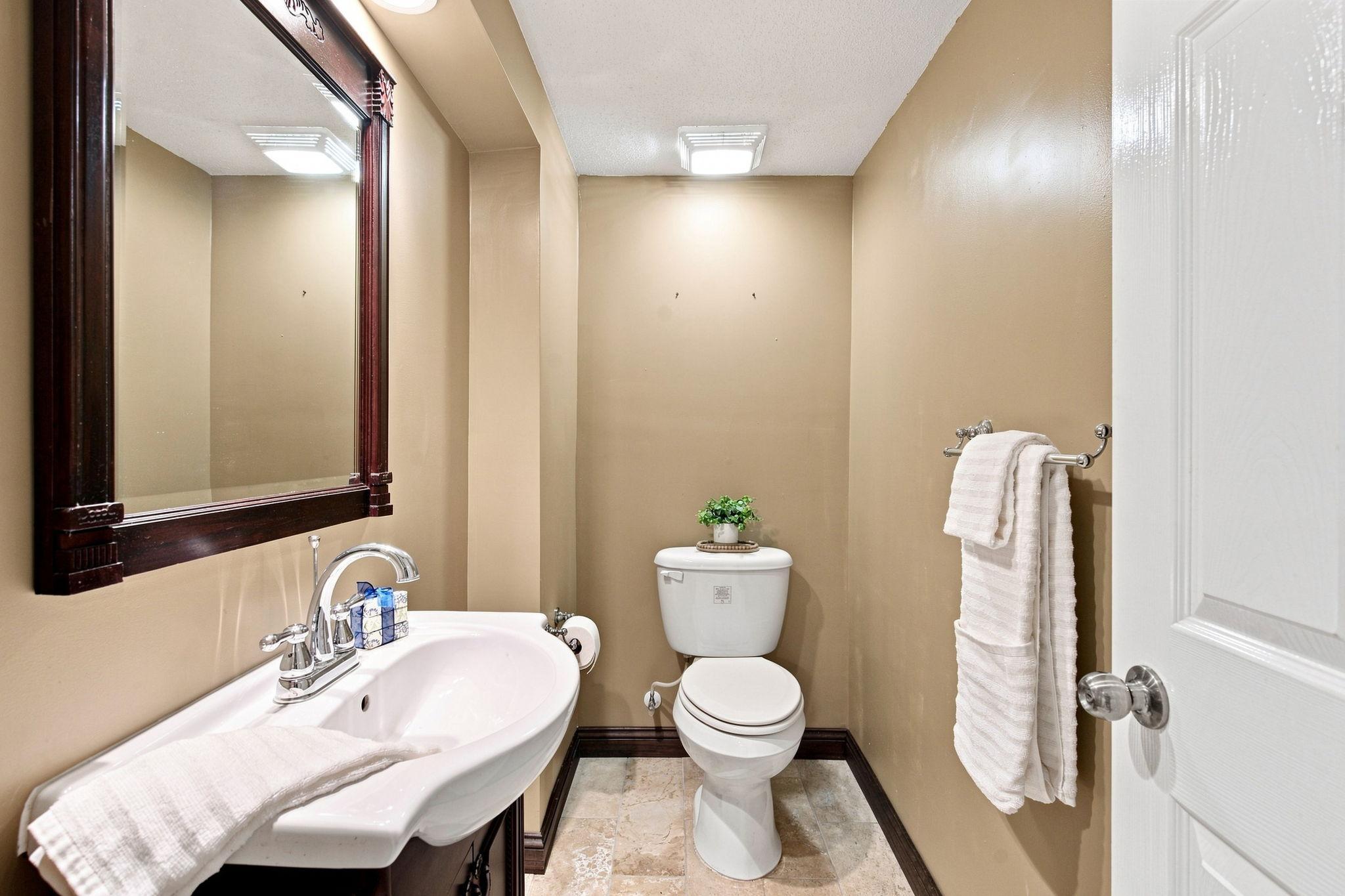 3251 Taylor Street Ne Property Photo 25