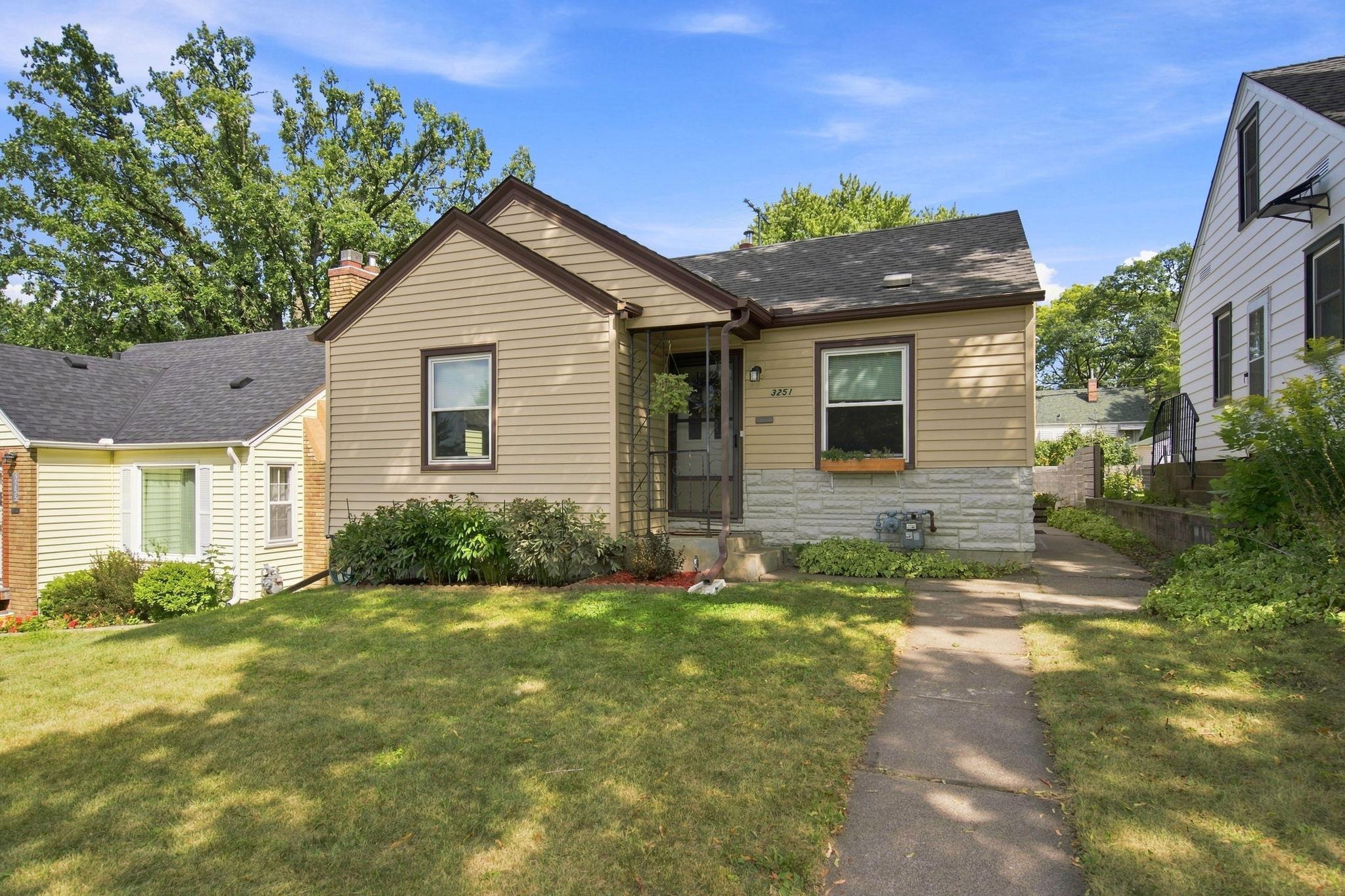 3251 Taylor Street Ne Property Photo 40