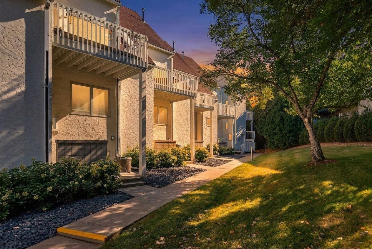 3059 Lake Shore Drive A Property Photo 1