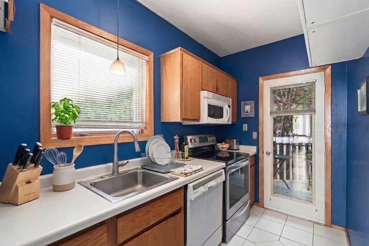 3059 Lake Shore Drive A Property Photo 1