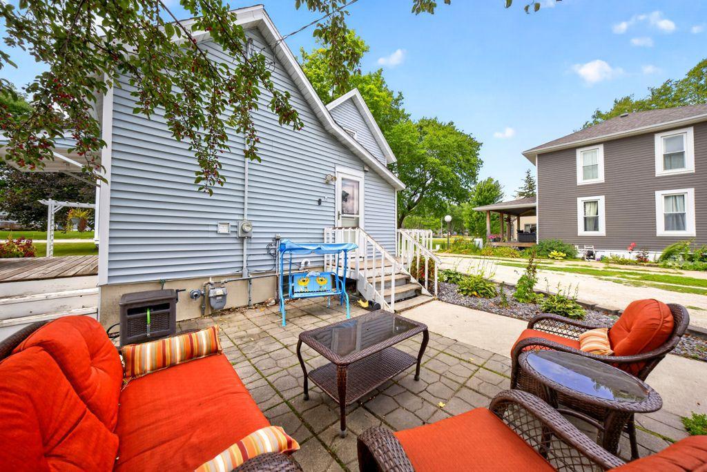 108 2nd Street Ne Property Photo 25