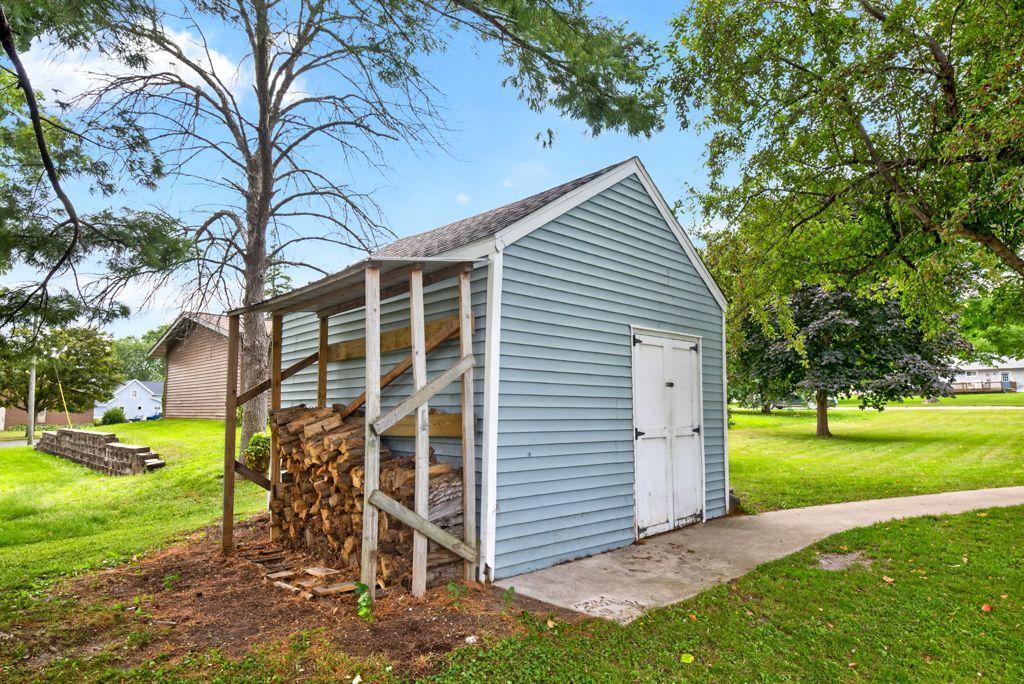 108 2nd Street Ne Property Photo 29
