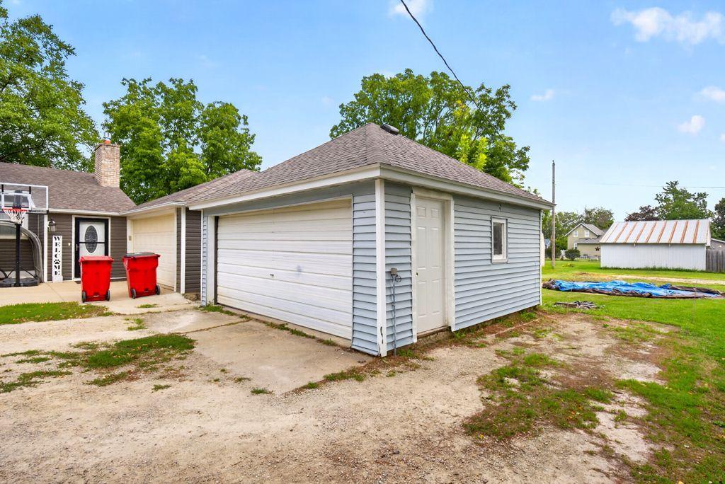108 2nd Street Ne Property Photo 33
