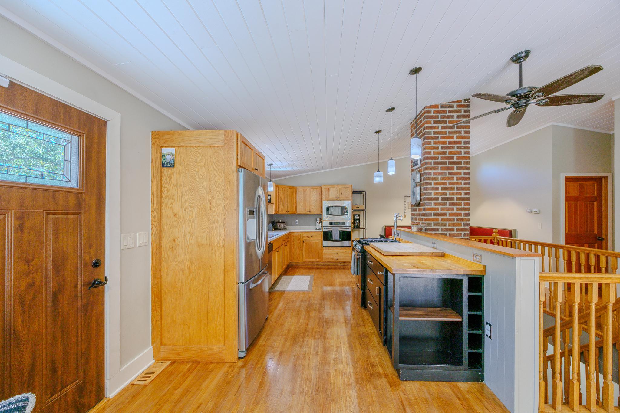 6351 Island View Drive Ne Property Photo 5