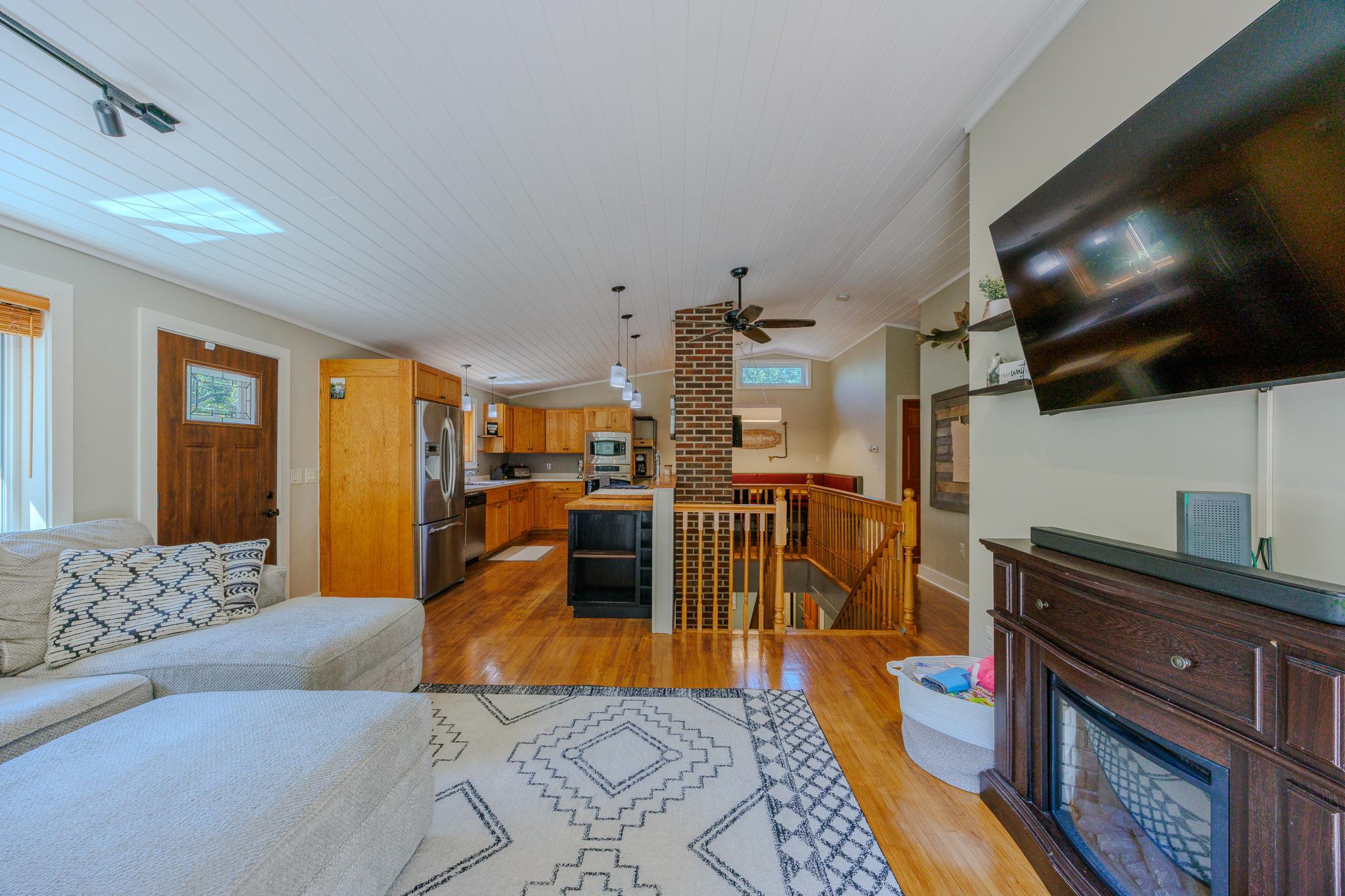 6351 Island View Drive Ne Property Photo 16
