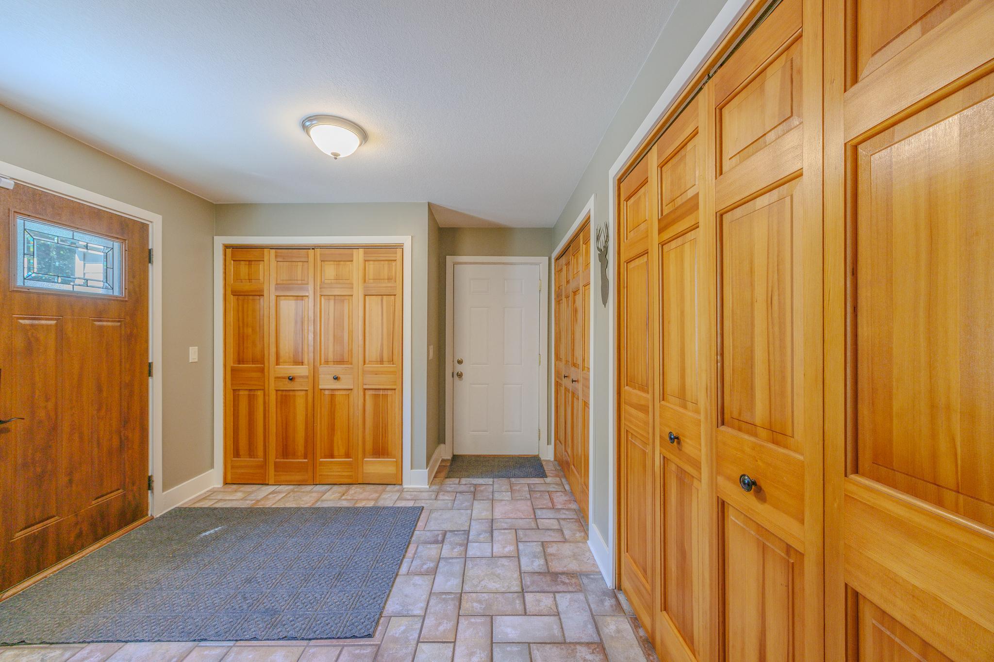 6351 Island View Drive Ne Property Photo 25