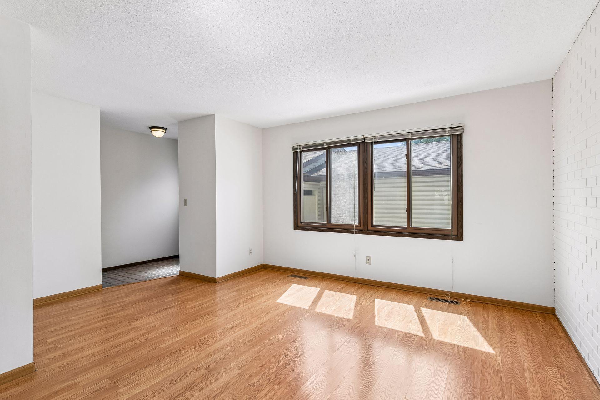 13748 Heather Hills Drive Property Photo 11
